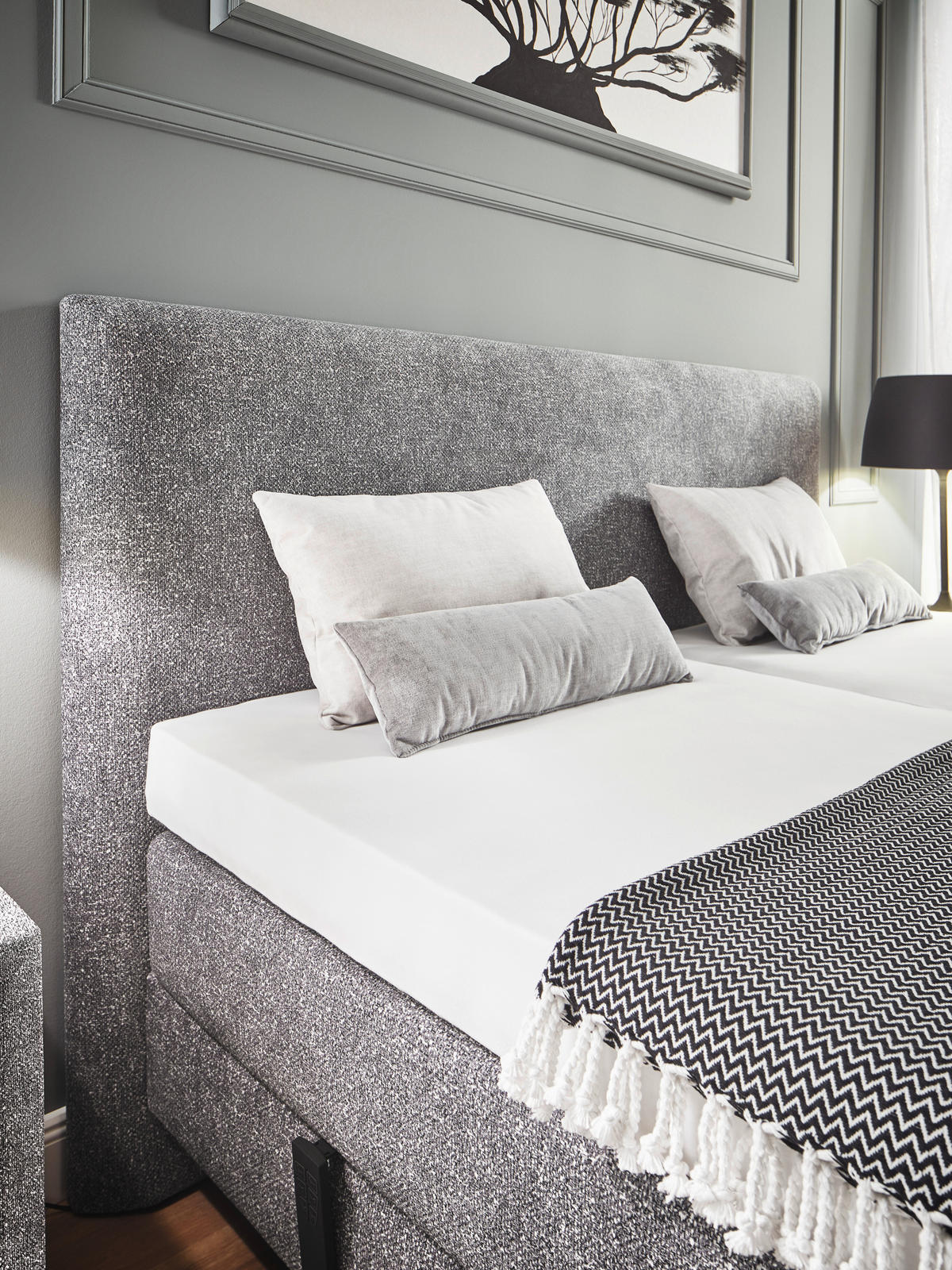 BOXSPRINGBETT 180/200 cm  in Grau  - Grau, Konventionell, Holz/Textil (180/200cm) - Dieter Knoll