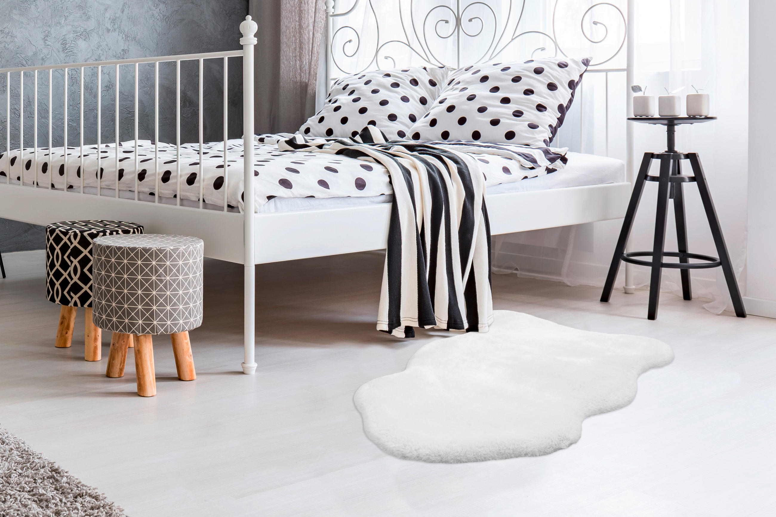 KOŽUŠINOVÝ KOBEREC, 60/90 cm, biela - biela, Trend, textil (60/90cm)