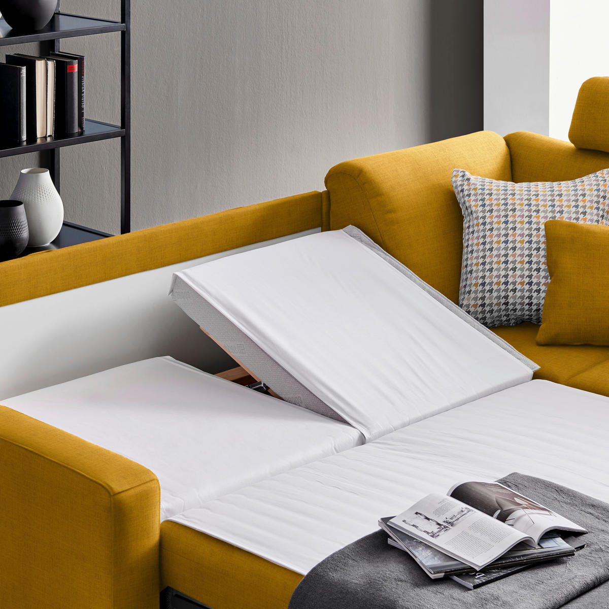 ECKSOFA in Chenille Gelb  227/208 cm  - Gelb/Alufarben, KONVENTIONELL, Textil/Metall (227/208cm) - Sedda
