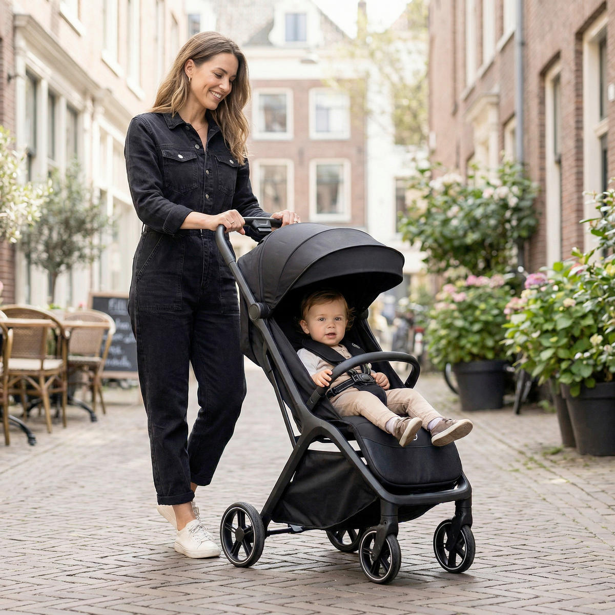 BUGGY Cooper  - Schwarz, Basics, Textil (50/107/69cm) - Fillikid