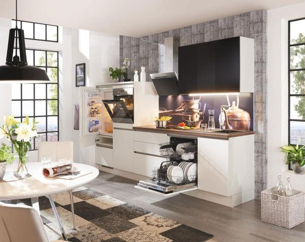 Celina KUCHYNSKÁ LINKA LARS 310