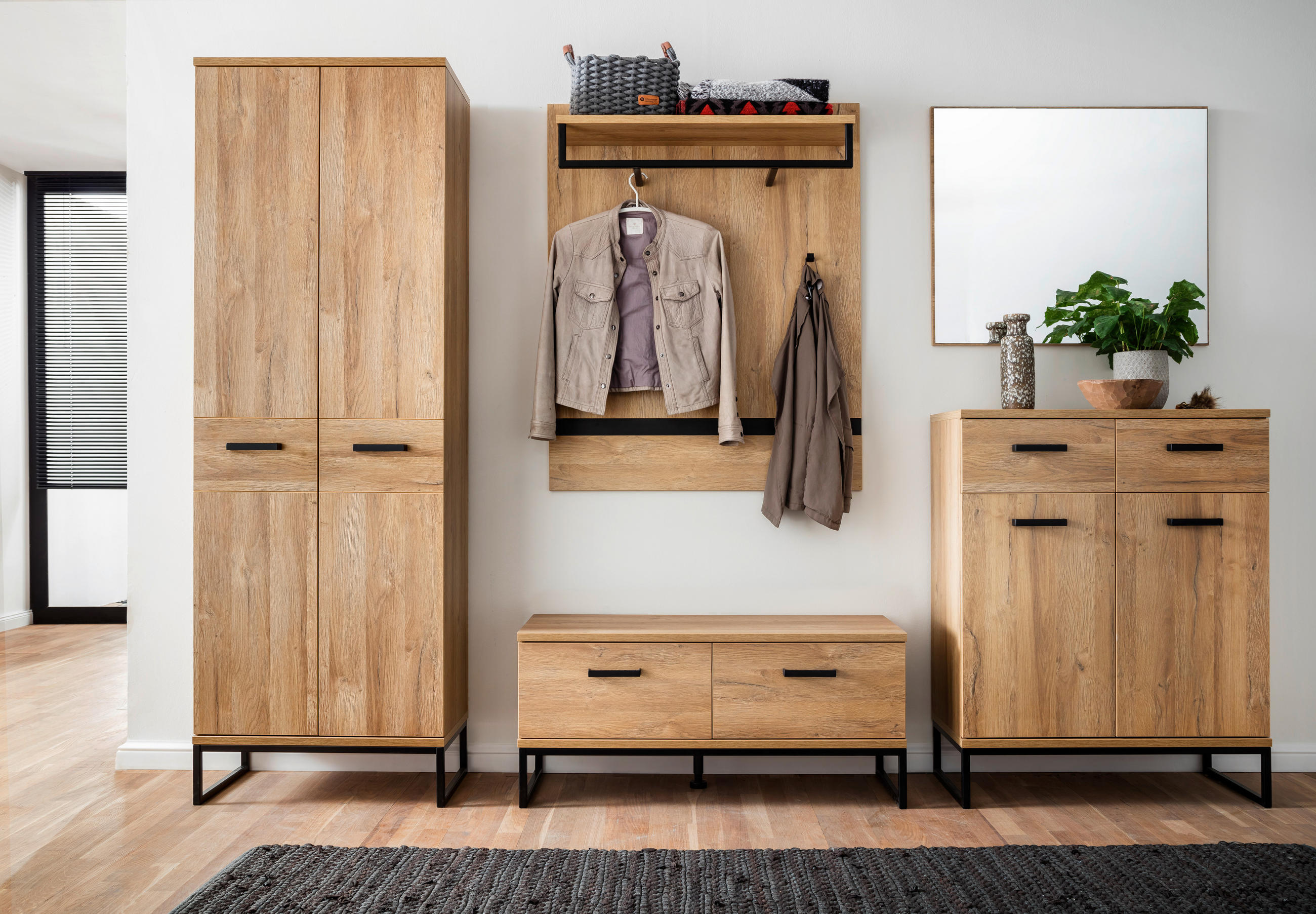GARDEROBENSCHRANK  in 66/196/38 cm  - Eichefarben/Schwarz, Design, Holzwerkstoff/Metall (66/196/38cm) - Xora