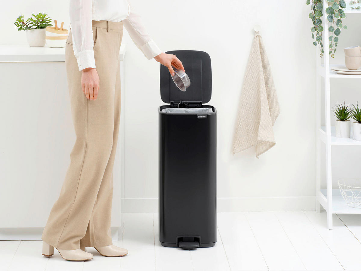 KOŠ S NOŽNOM PAPUČICOM  30 l  New Icon  - crna/antracit, Design, metal/plastika (28,8/64,7/35,8cm) - Brabantia