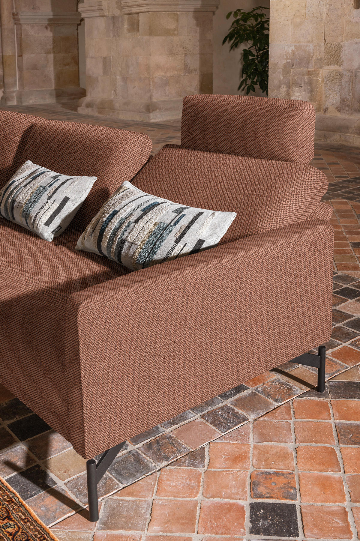 ECKSOFA in Flachgewebe Rostfarben  - Rostfarben/Anthrazit, Design, Textil/Metall (230/254cm) - Johann Jakob
