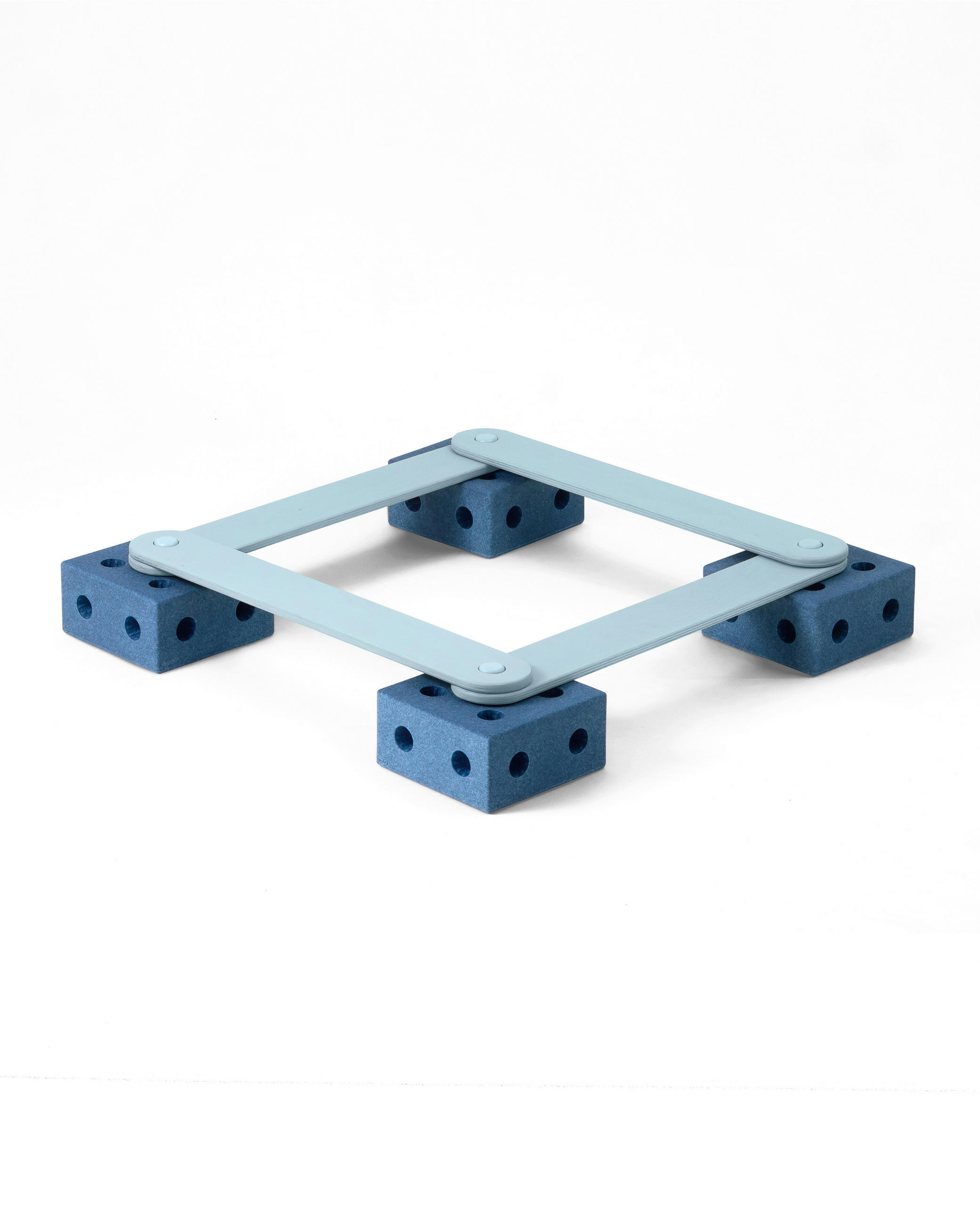 KONSTRUKCIONA IGRAČKA - tamnoplava/svetloplava, Osnovno, drvo/plastika (70/24/20cm) - MODU