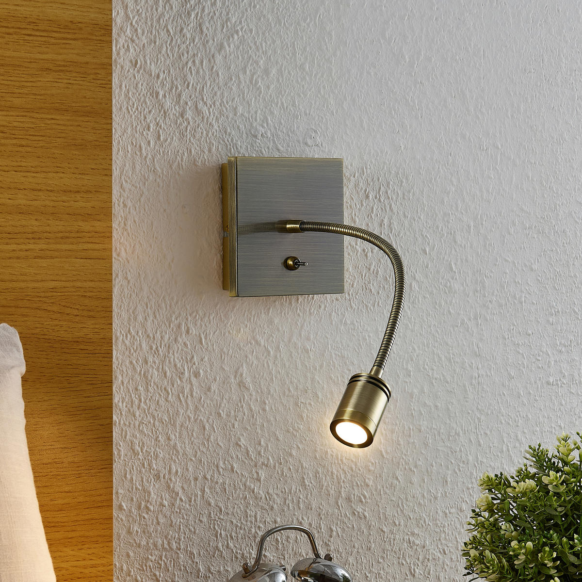 LED-WANDLEUCHTE - Bronzefarben, Konventionell, Kunststoff/Metall (11/11/35cm) - Novel