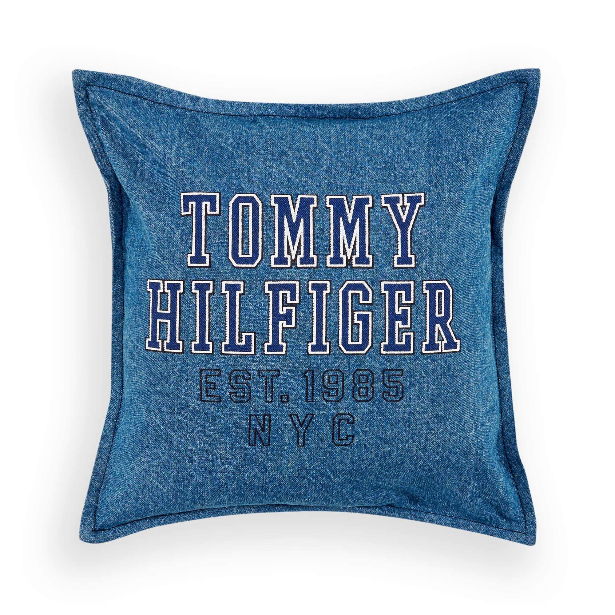 Tommy Hilfiger POTAH NA POLŠTÁŘ 40/40 cm