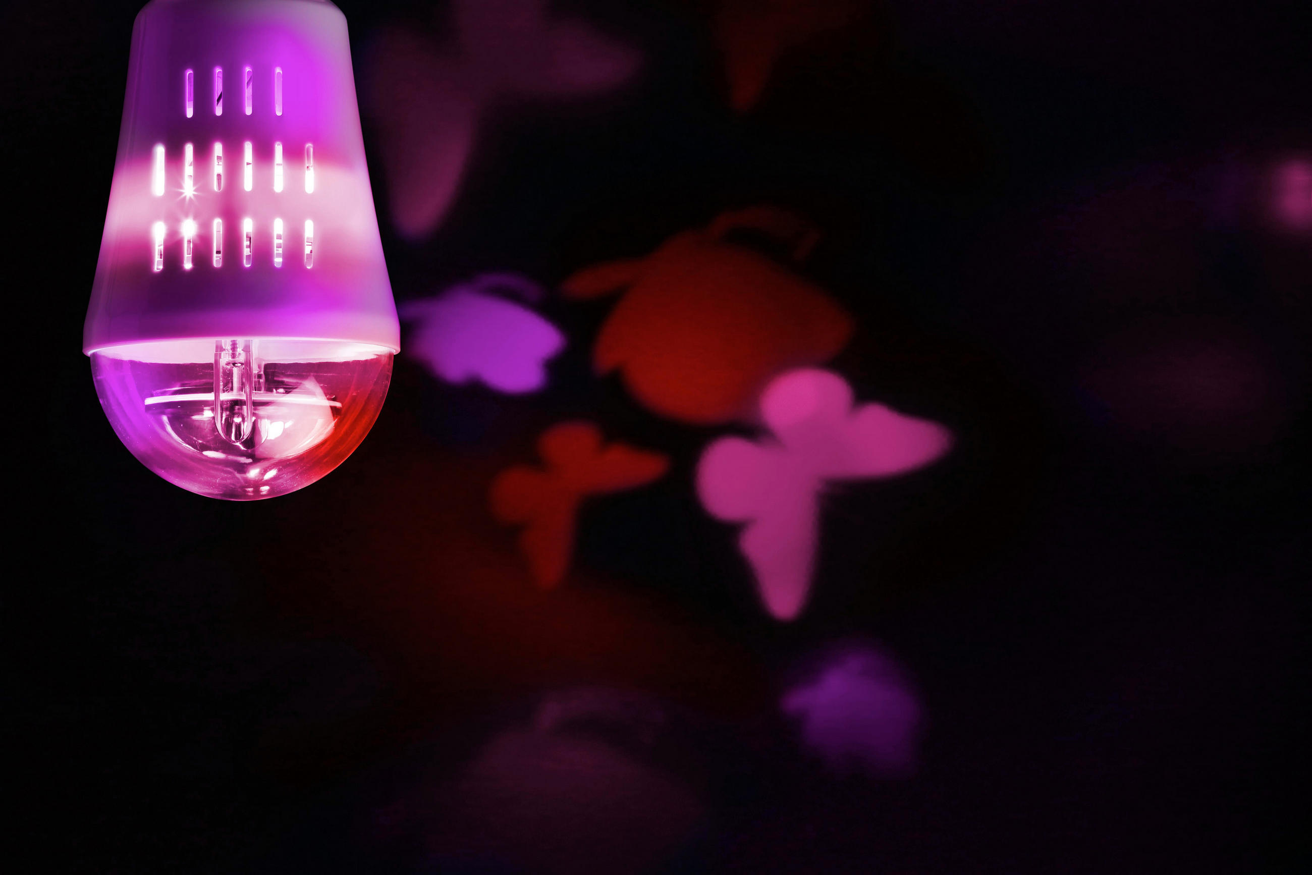 LED-ŽARNICA - bela, Basics, umetna masa (7,8/15,5/7,8cm)