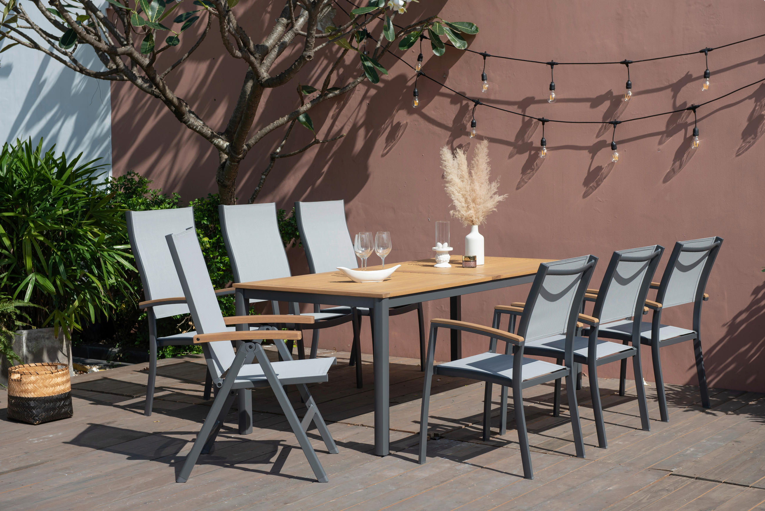 STAPELSESSEL Eukalyptusholz Aluminium Grau, Hellgrau, Teakfarben  - Hellgrau/Grau, Design, Holz/Textil (58/108/64cm) - Ambia Garden