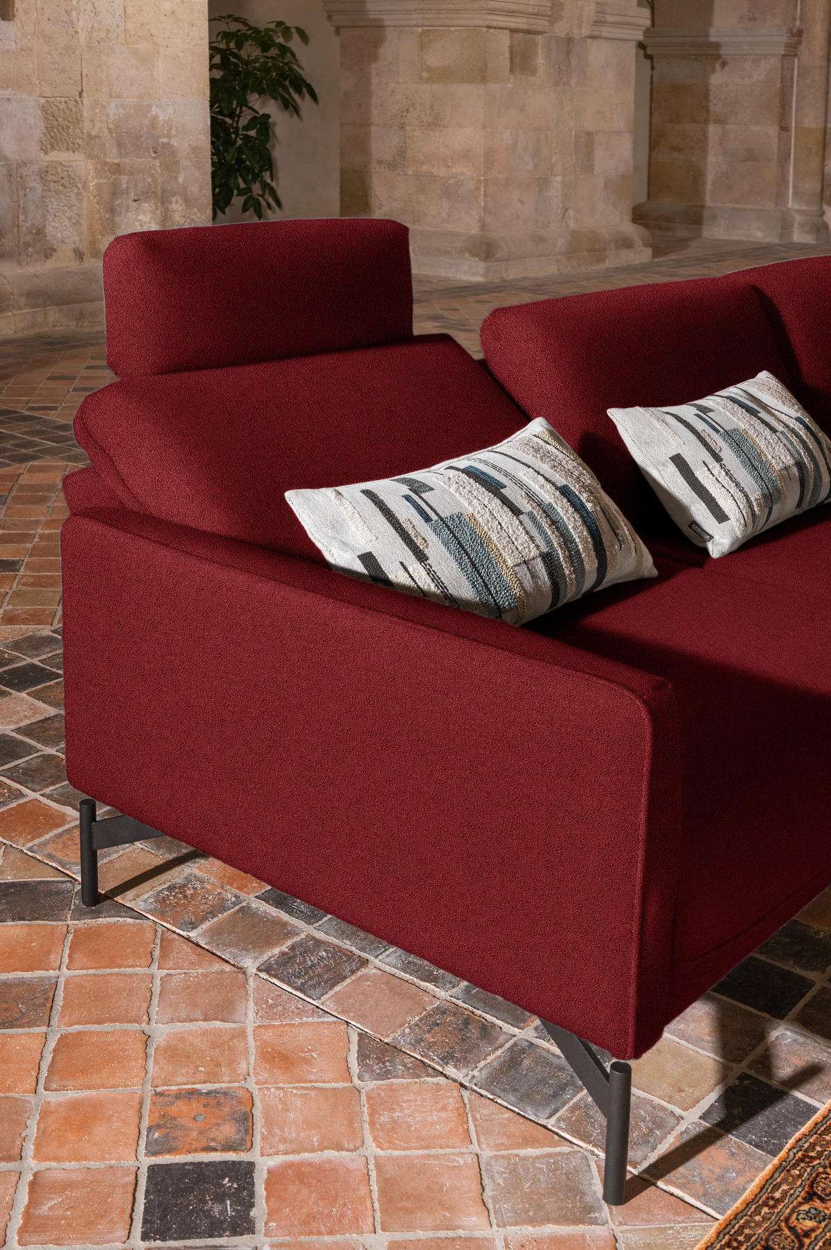 ECKSOFA in Flachgewebe, Struktur Rot  - Anthrazit/Rot, Design, Textil/Metall (254/230cm) - Johann Jakob