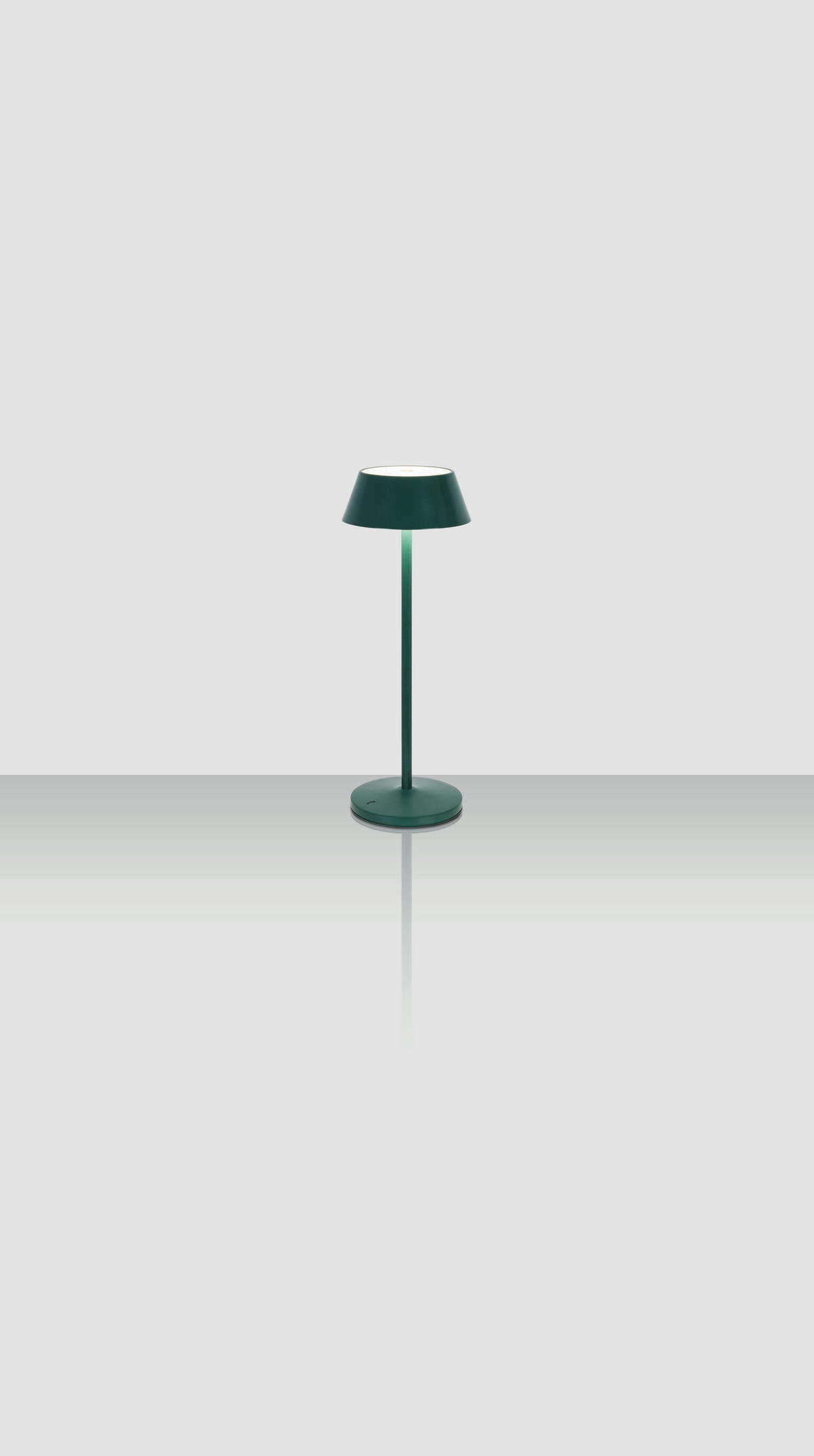 AKKU-TISCHLEUCHTE 11/30 cm  - Dunkelgrün/Schwarz, Trend, Kunststoff/Metall (11/30cm) - Novel
