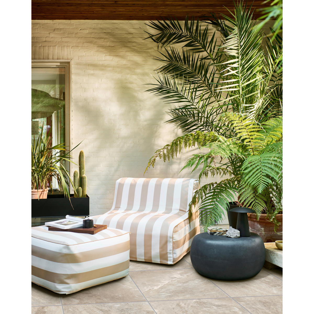 COUCHTISCH in Glas, Keramik 65/49/31 cm  - Anthrazit, Design, Glas/Keramik (65/49/31cm) - Livetastic