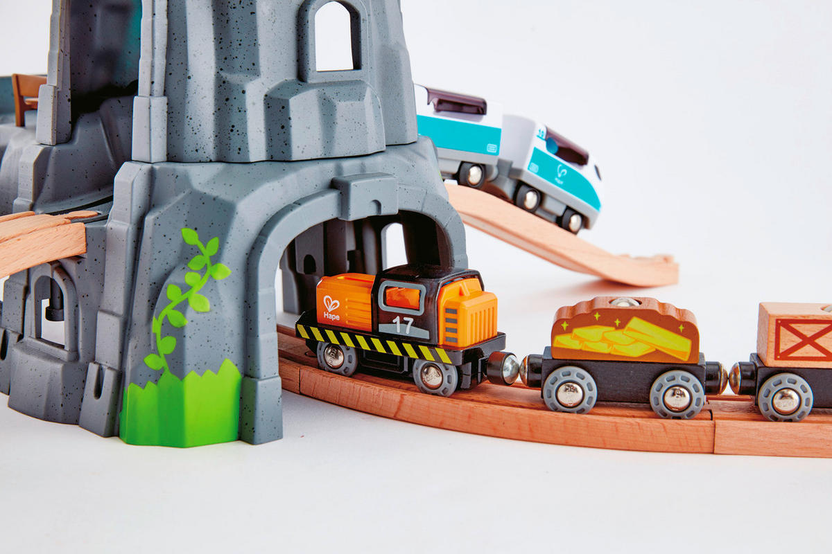 EISENBAHNZUBEHÖR - Multicolor, Basics, Holz/Kunststoff (29,0/24,0/24,0cm) - Hape