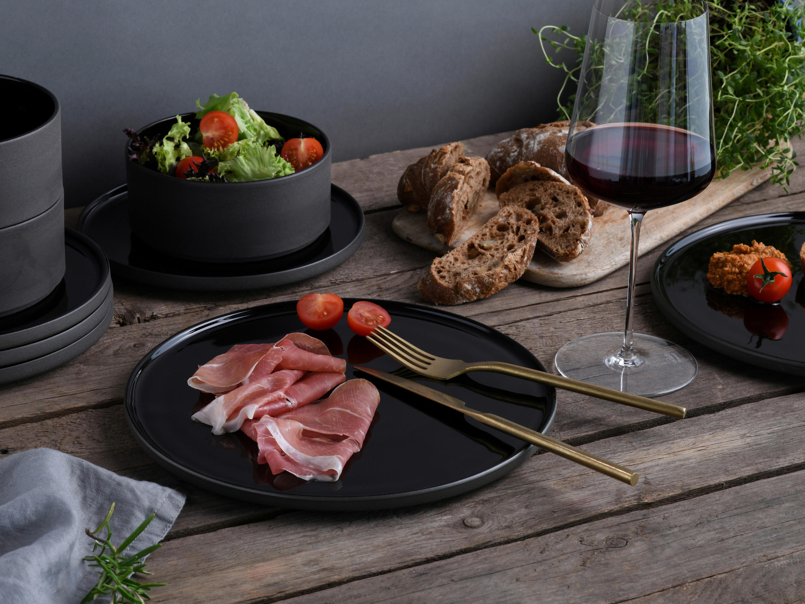 KOMBINOVANÁ SOUPRAVA, 16dílné, kamenina - černá, Trend, keramika (41/39/35null) - Creatable