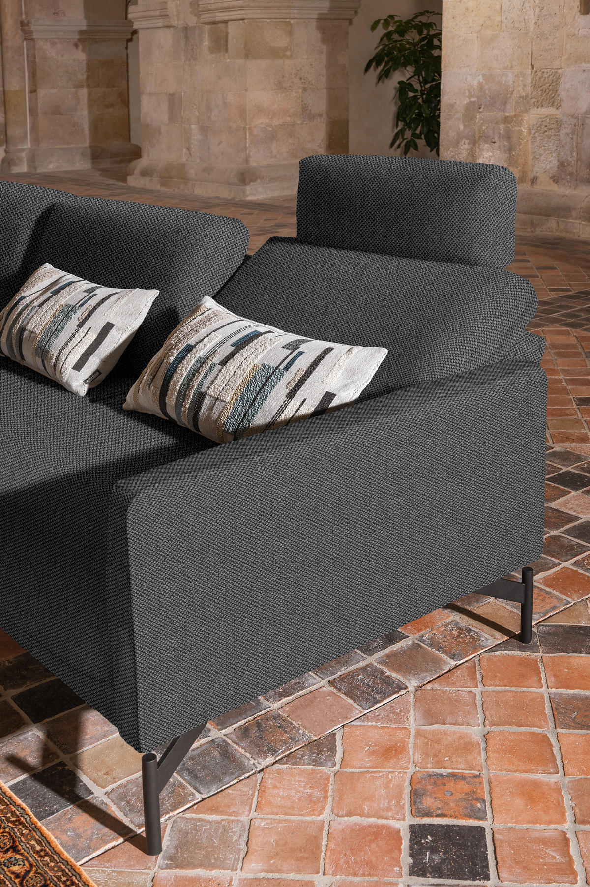 ECKSOFA in Flachgewebe Grau  - Anthrazit/Grau, Design, Textil/Metall (230/254cm) - Johann Jakob