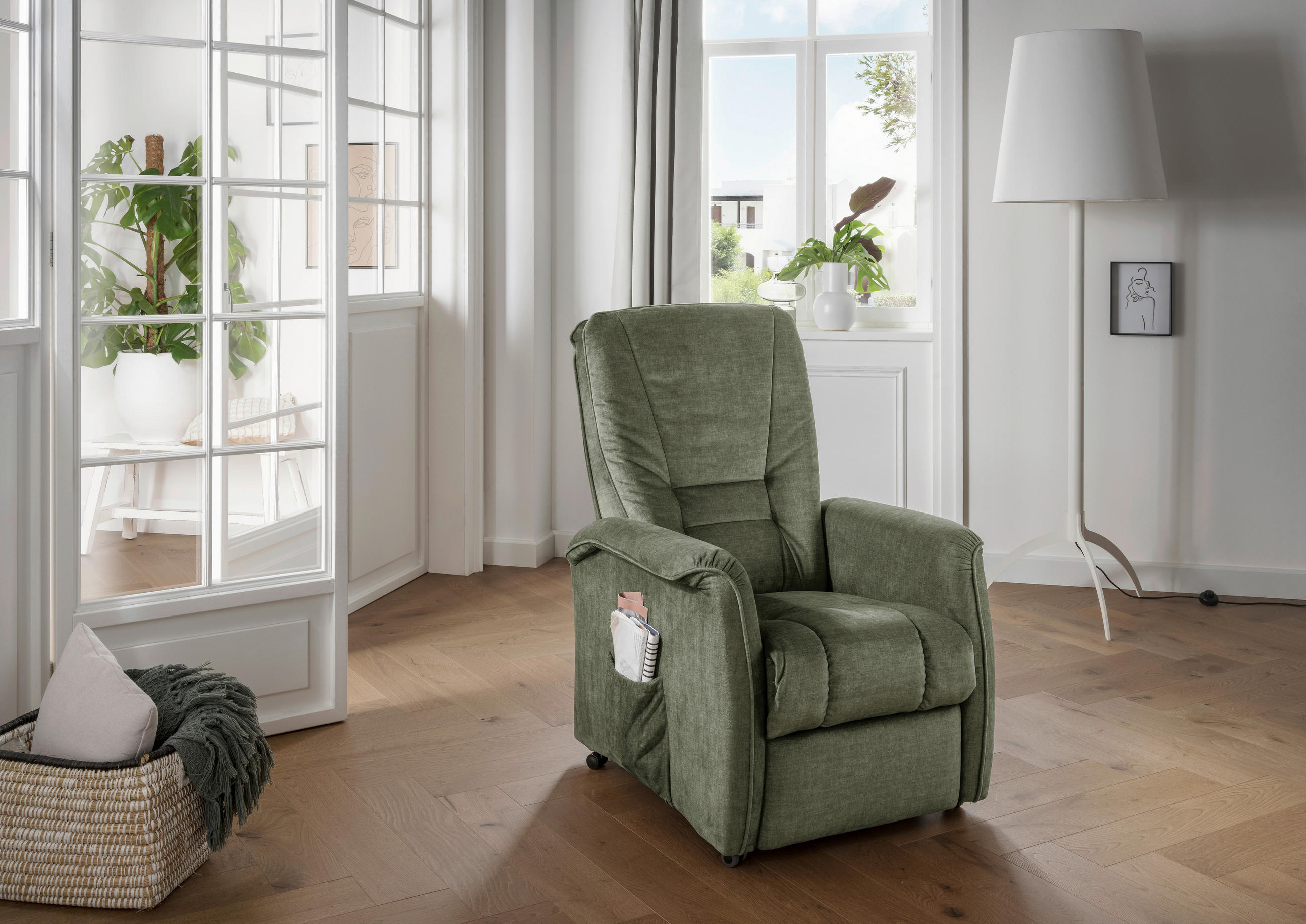 FERNSEHSESSEL Velours Dunkelgrün  - Dunkelgrün/Schwarz, Design, Kunststoff/Textil (77/107/88cm) - Livetastic