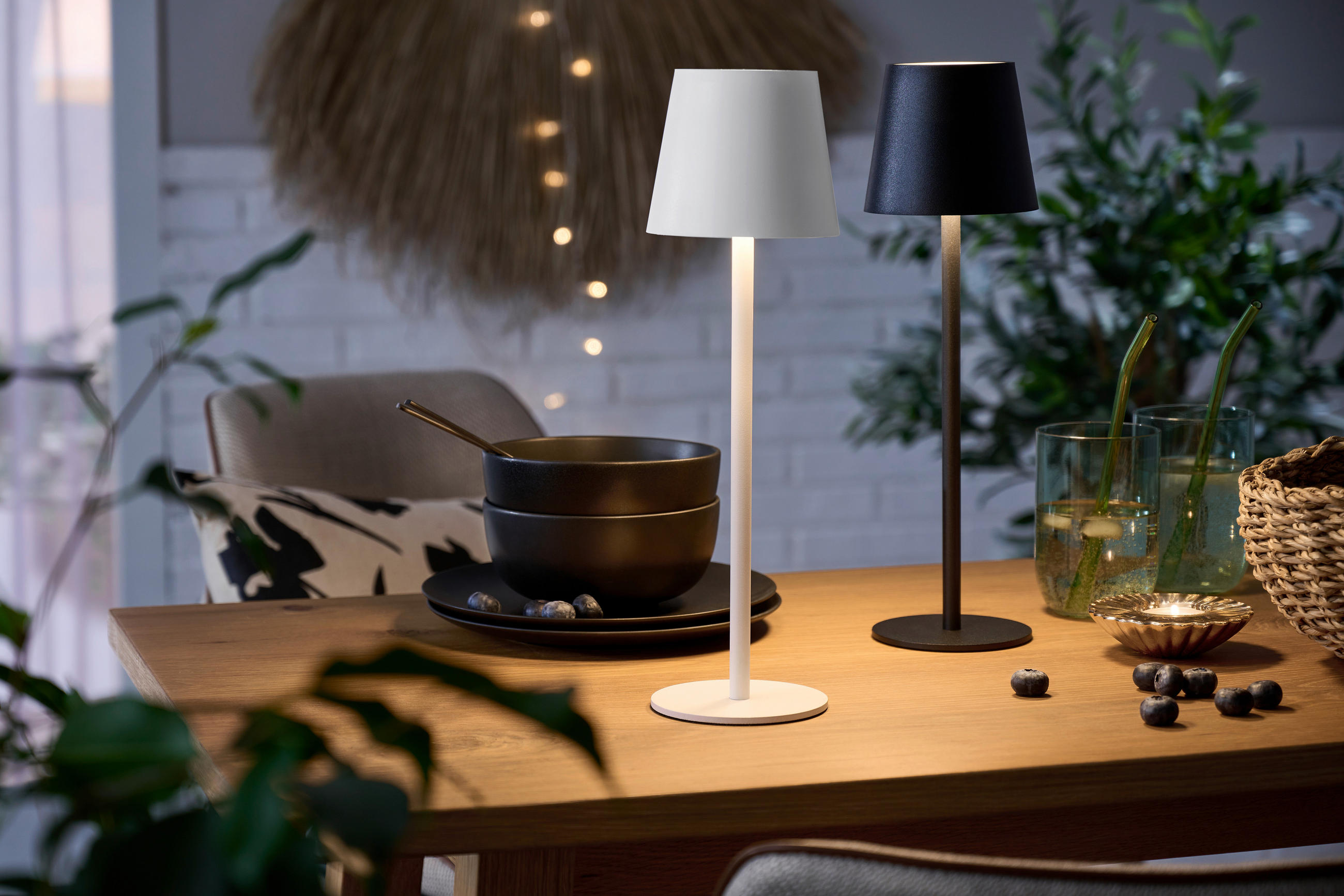 NABÍJATEĽNÁ STOLNÁ LAMPA 11,5/36 cm - čierna, Design, kov/plast (11,5/36cm) - Novel