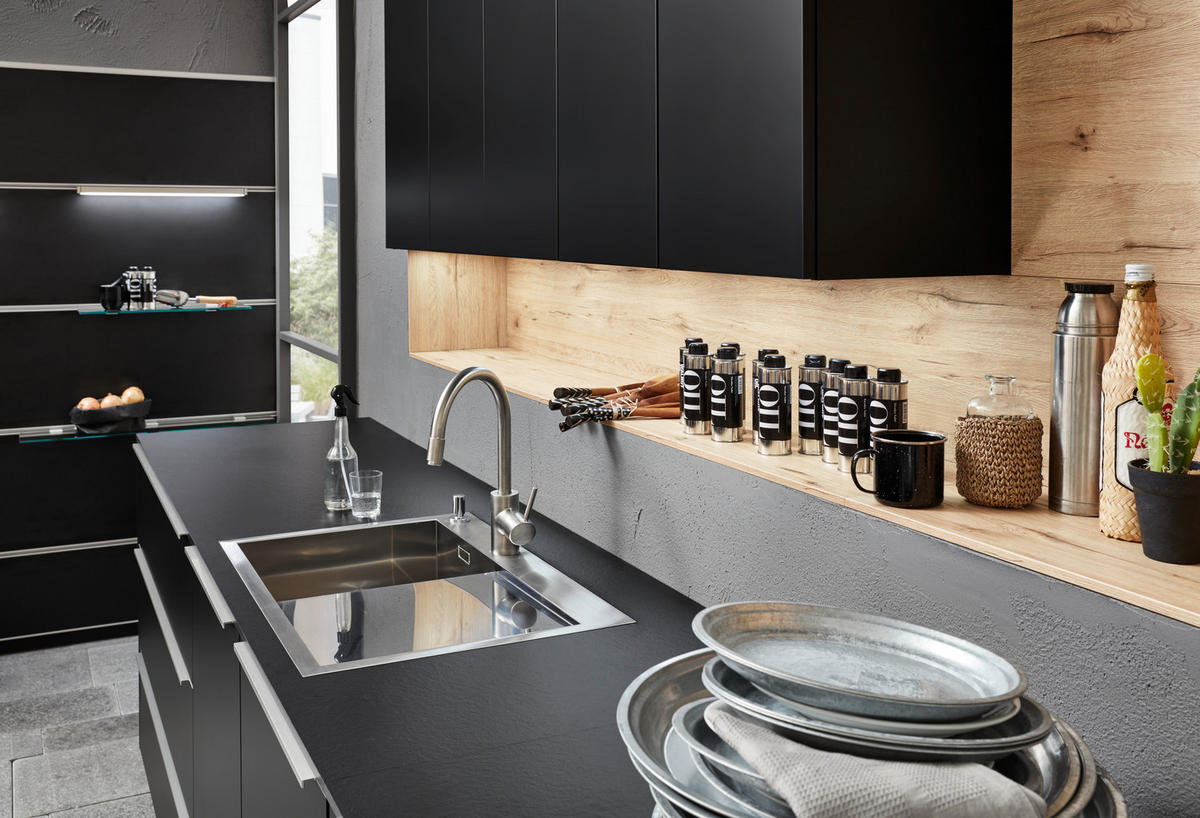 EINBAUKÜCHE SOFT LACK  - Eichefarben/Schwarz, Design, Holzwerkstoff - Nolte Küchen