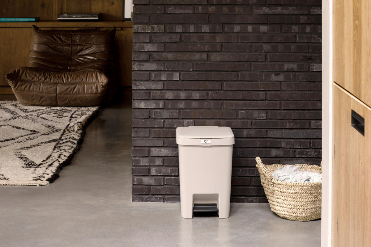 KANTA ZA SMEĆE  25 l   - bež, Osnovno, plastika (28/40.9/35.2cm) - Brabantia