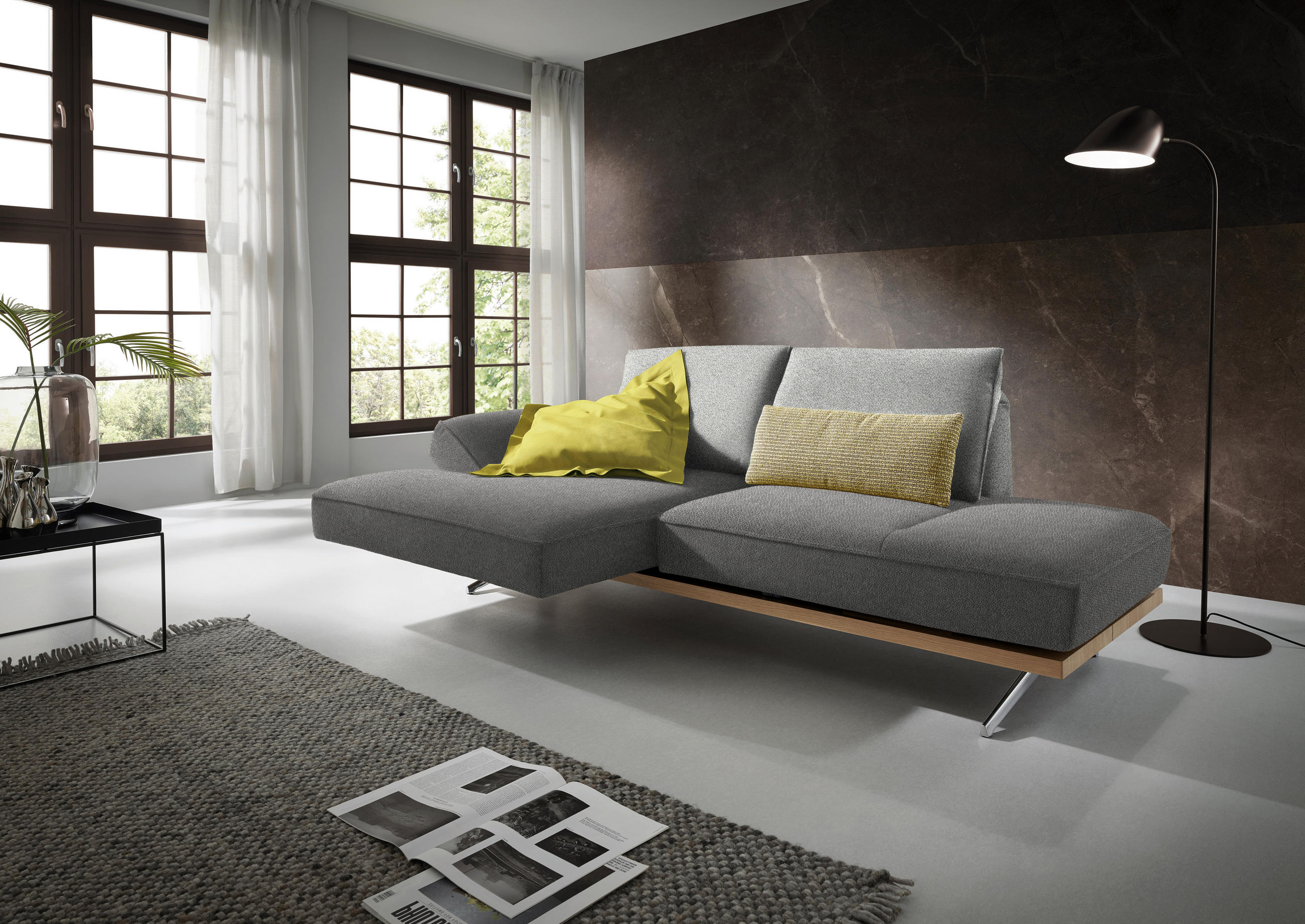 ECKSOFA in Flachgewebe Hellgrau  - Chromfarben/Hellgrau, Design, Holz/Textil (132/240cm) - Koinor