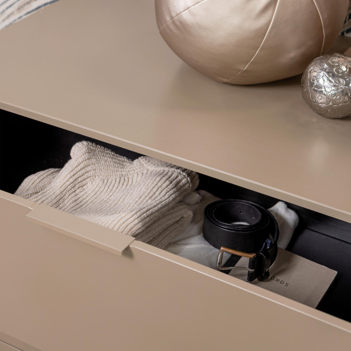 KOMMODE Gunnar  in 94/93/52 cm  - Schlammfarben/Schwarz, Design, Holz/Metall (94/93/52cm) - Livetastic