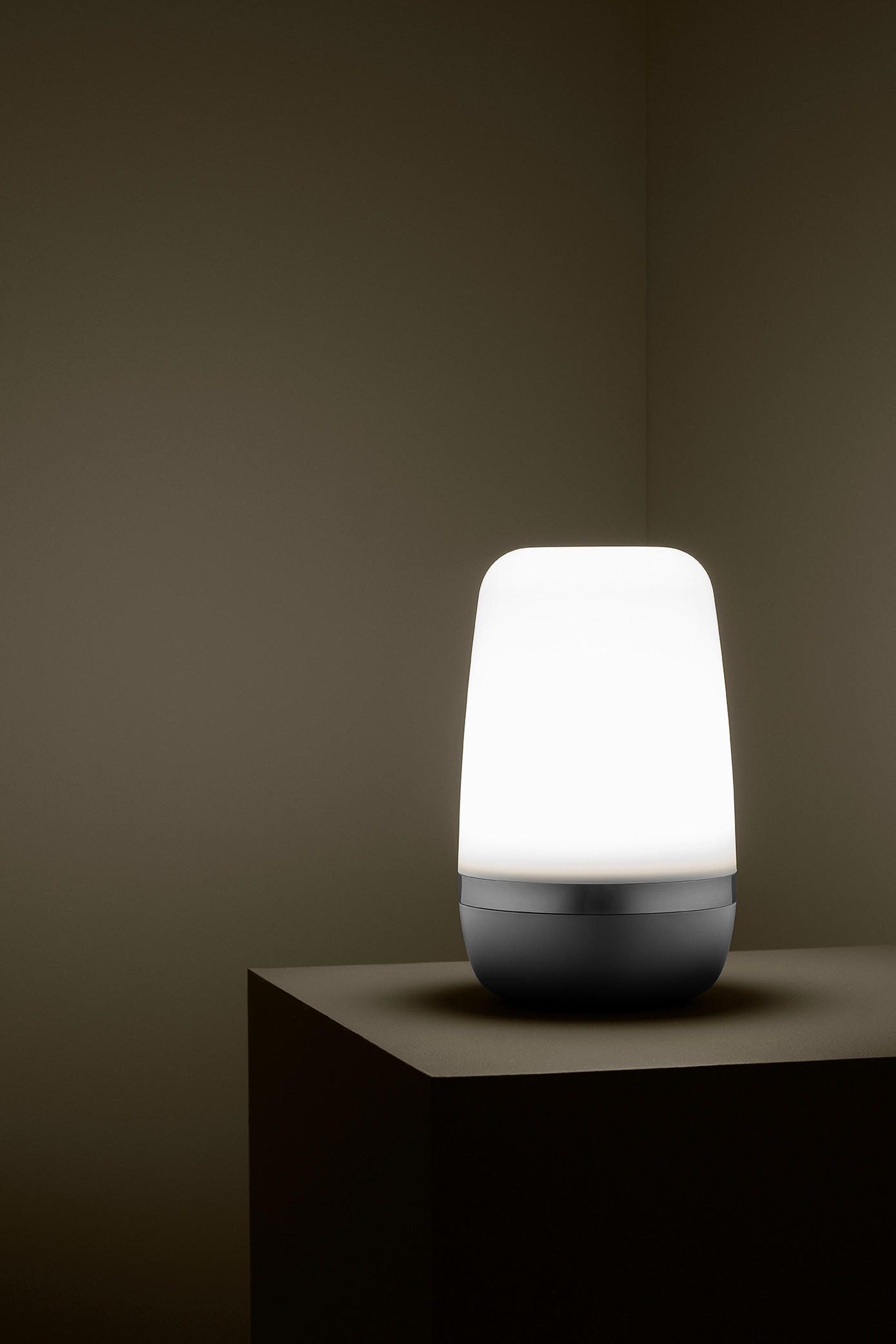 LED-TISCHLEUCHTE 15,3/24,8 cm   - Grau, Design, Kunststoff/Metall (15,3/24,8cm) - Blomus