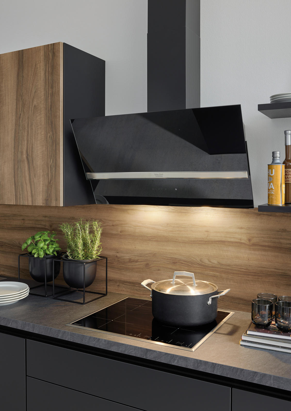 EINBAUKÜCHE   - Schwarz, Design, Holzwerkstoff - Novel