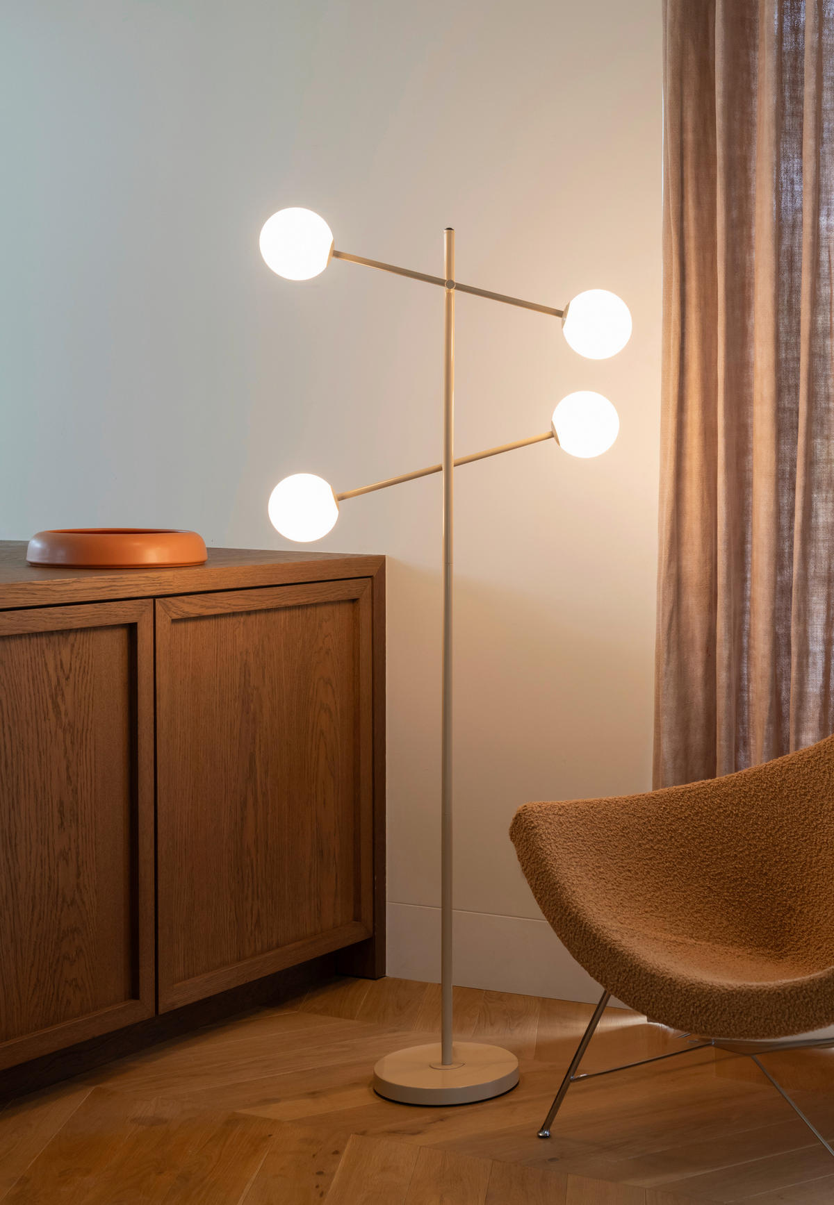 STEHLEUCHTE 47,5/63,5/165 cm    - Beige/Weiß, Design, Glas/Metall (47,5/63,5/165cm) - It's about Romi