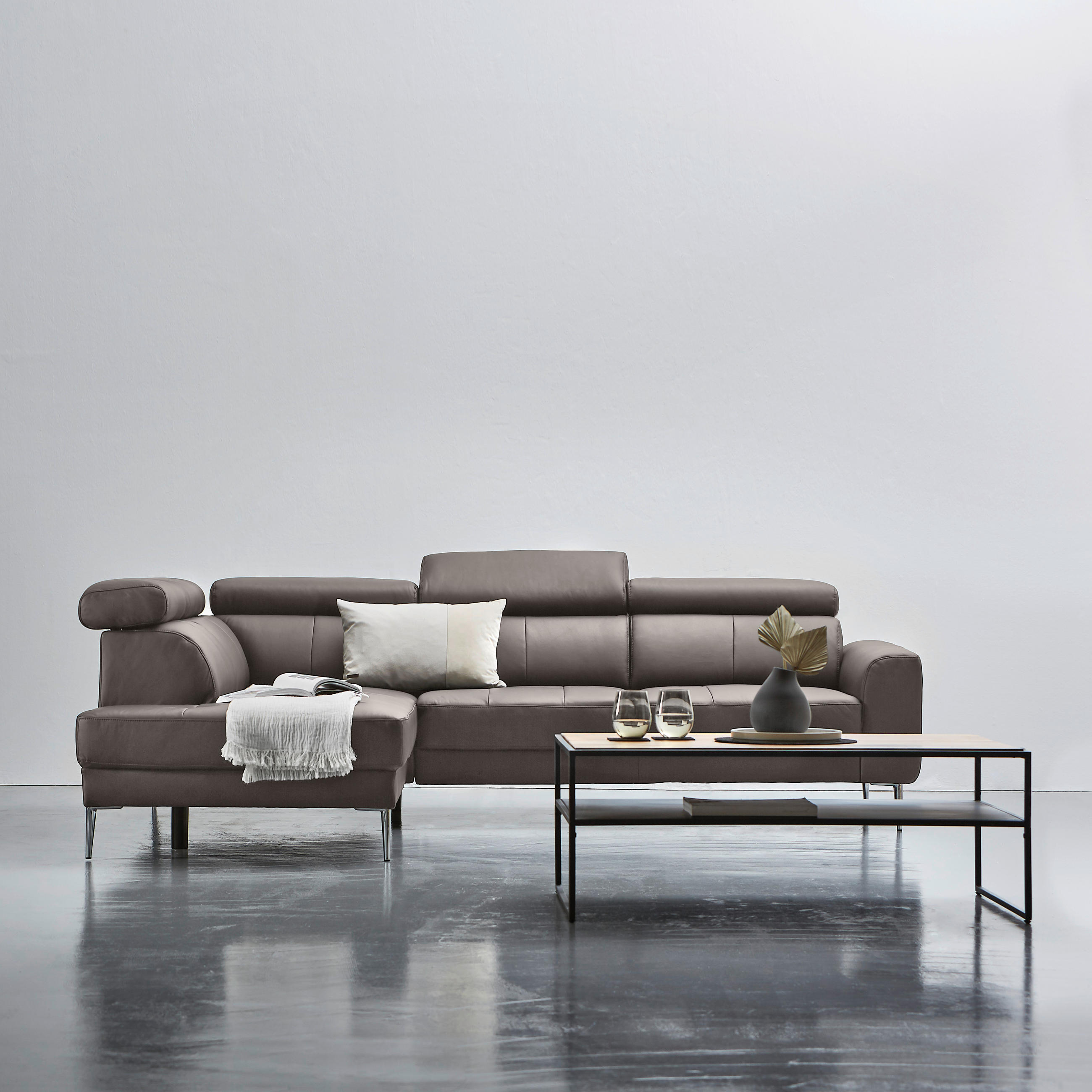 ECKSOFA in Echtleder Grau  - Chromfarben/Grau, Design, Leder/Metall (213/262cm) - Hom`in