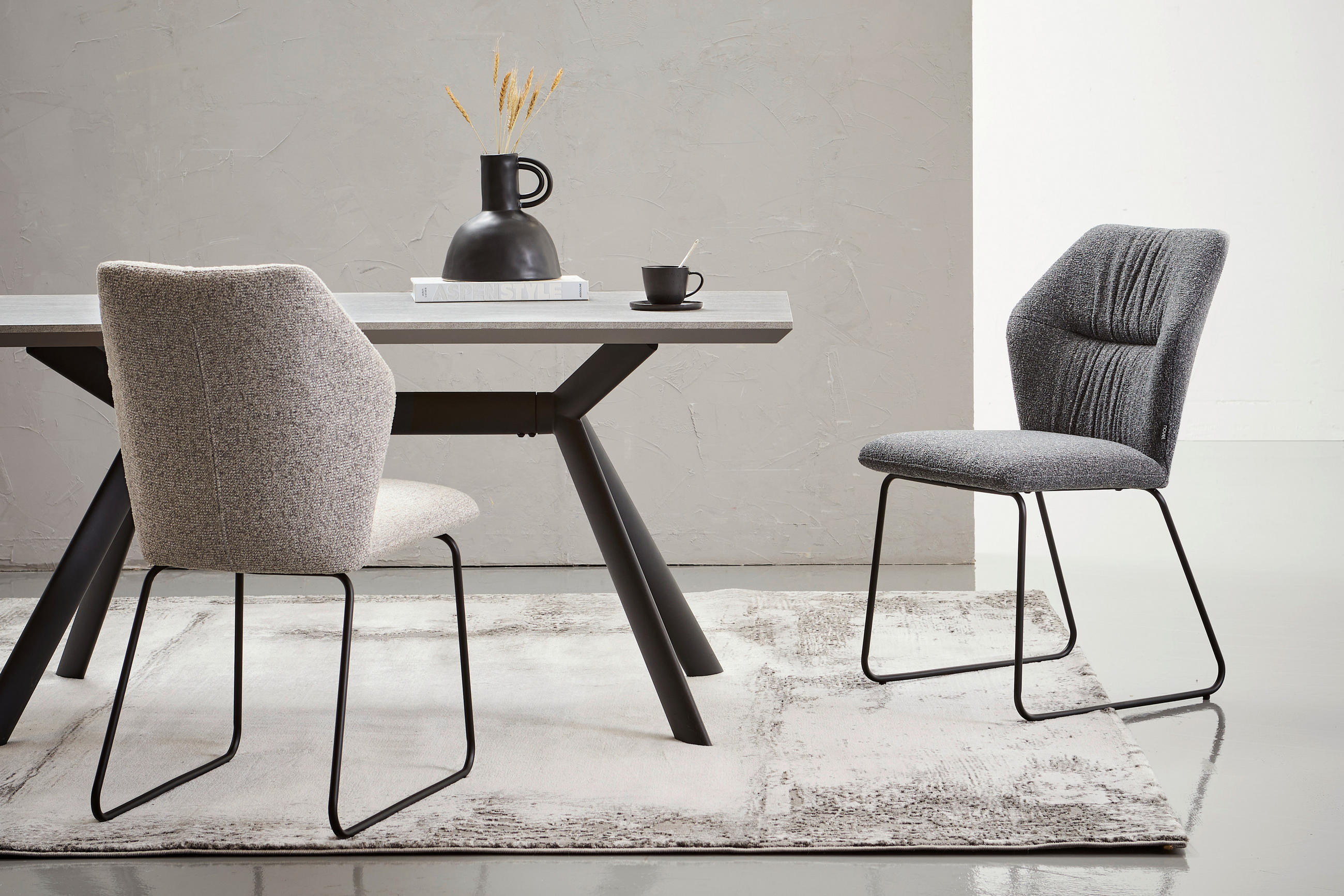 SCAUN in metal, textil gri deschis