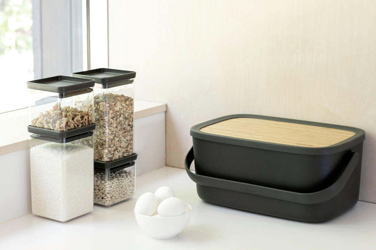 POSODA ZA KRUH   39.5/16.3/25.5 cm           - temno siva, Design, umetna masa/les (39.5/16.3/25.5cm) - Brabantia