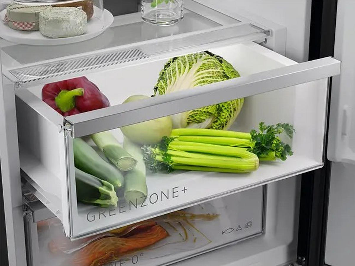 KÜHL-GEFRIER-KOMBINATION ORC8M362BL  - Schwarz, Metall (59,5/202/66,4cm) - AEG