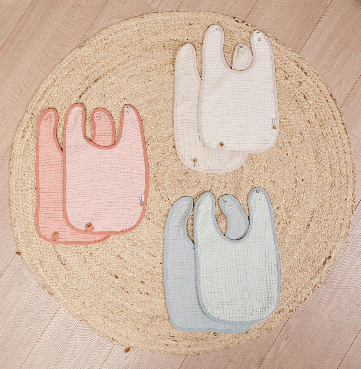 LÄTZCHEN - Pastellgrün/Grün, Basics, Textil (23/29cm) - Bebe Jou