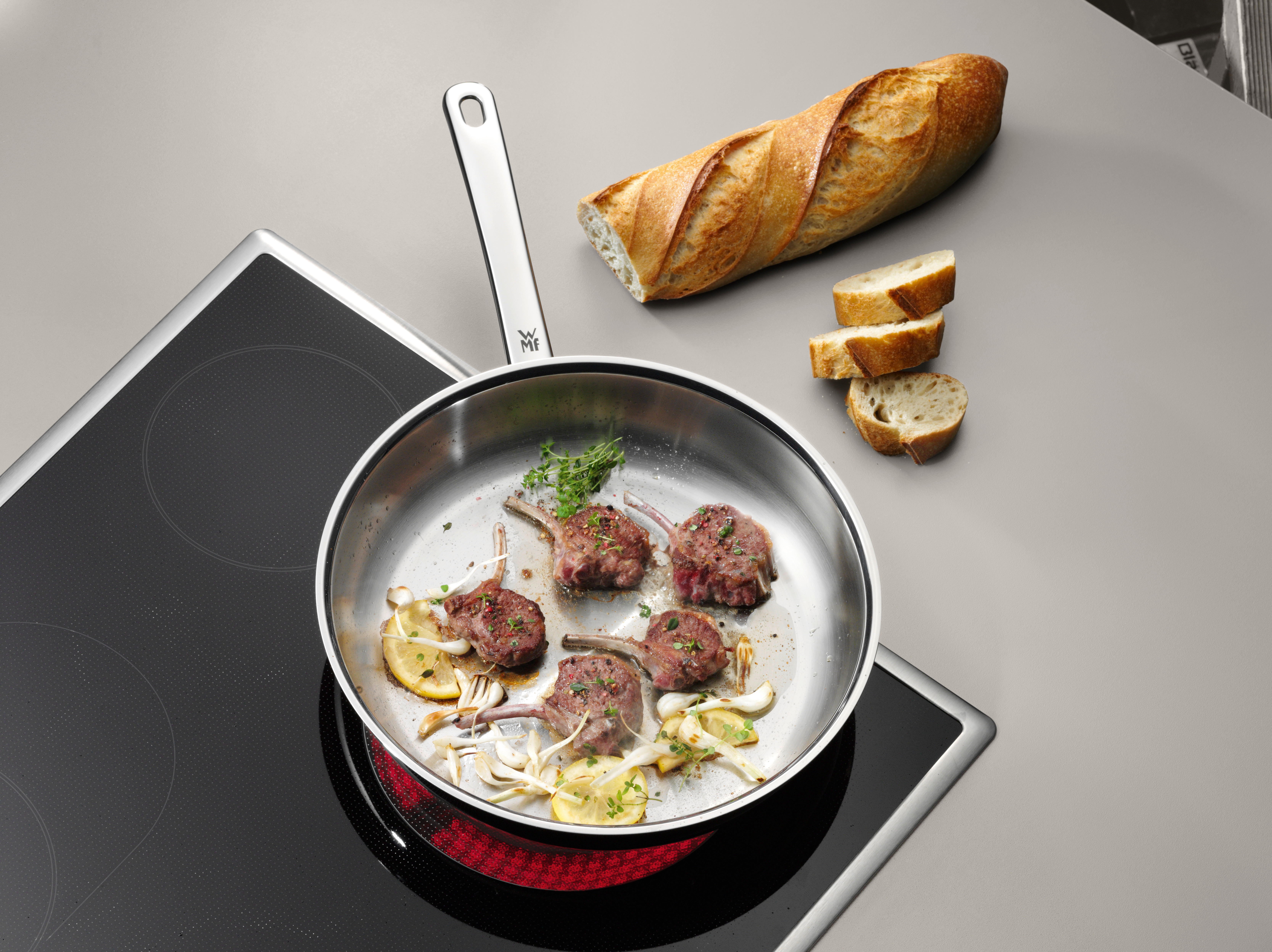TIGANJ  24 cm        - boja nerđajućeg čelika, Osnovno, metal (24cm) - WMF