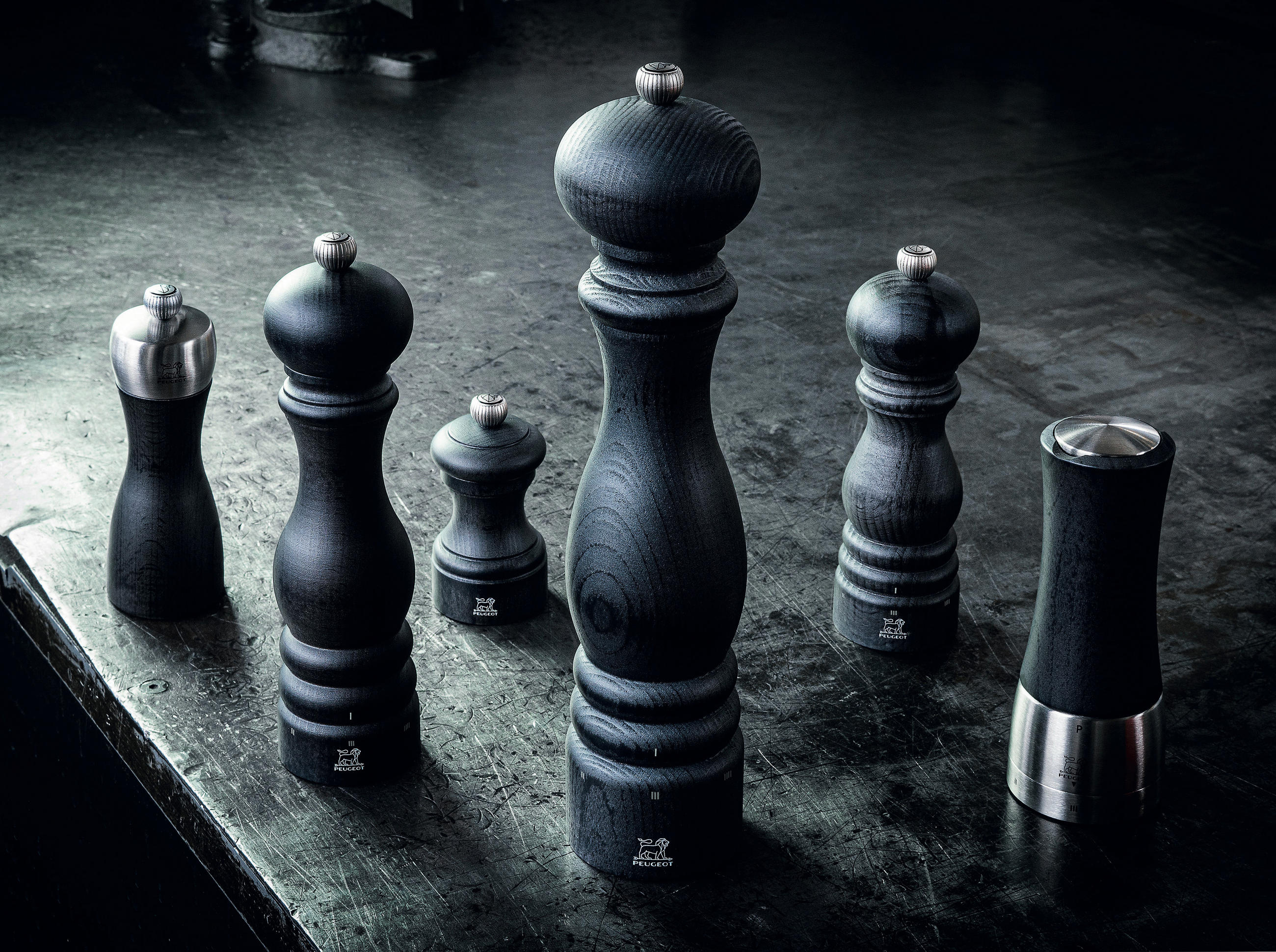 MLIN ZA SO - siva, Osnovno, drvo/metal (22/22/5cm) - Peugeot