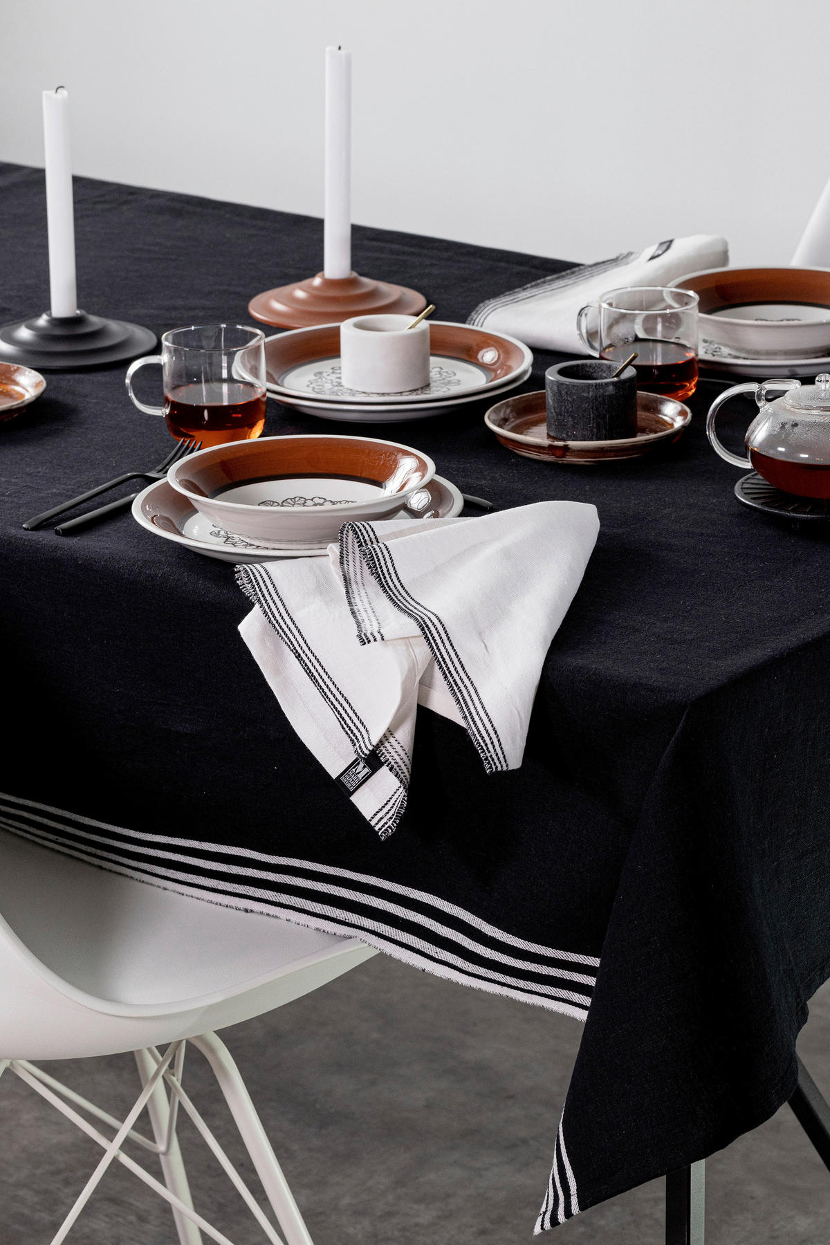 TISCHDECKE STENHILD 150/300 cm  - Schwarz, Trend, Textil (150/300cm) - Markslöjd