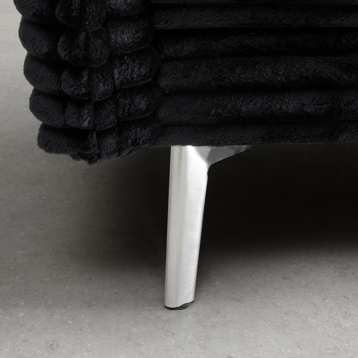 BIG SOFFA i svart  - kromfärg/svart, Modern, metall/trä (241/90/117cm) - Carryhome