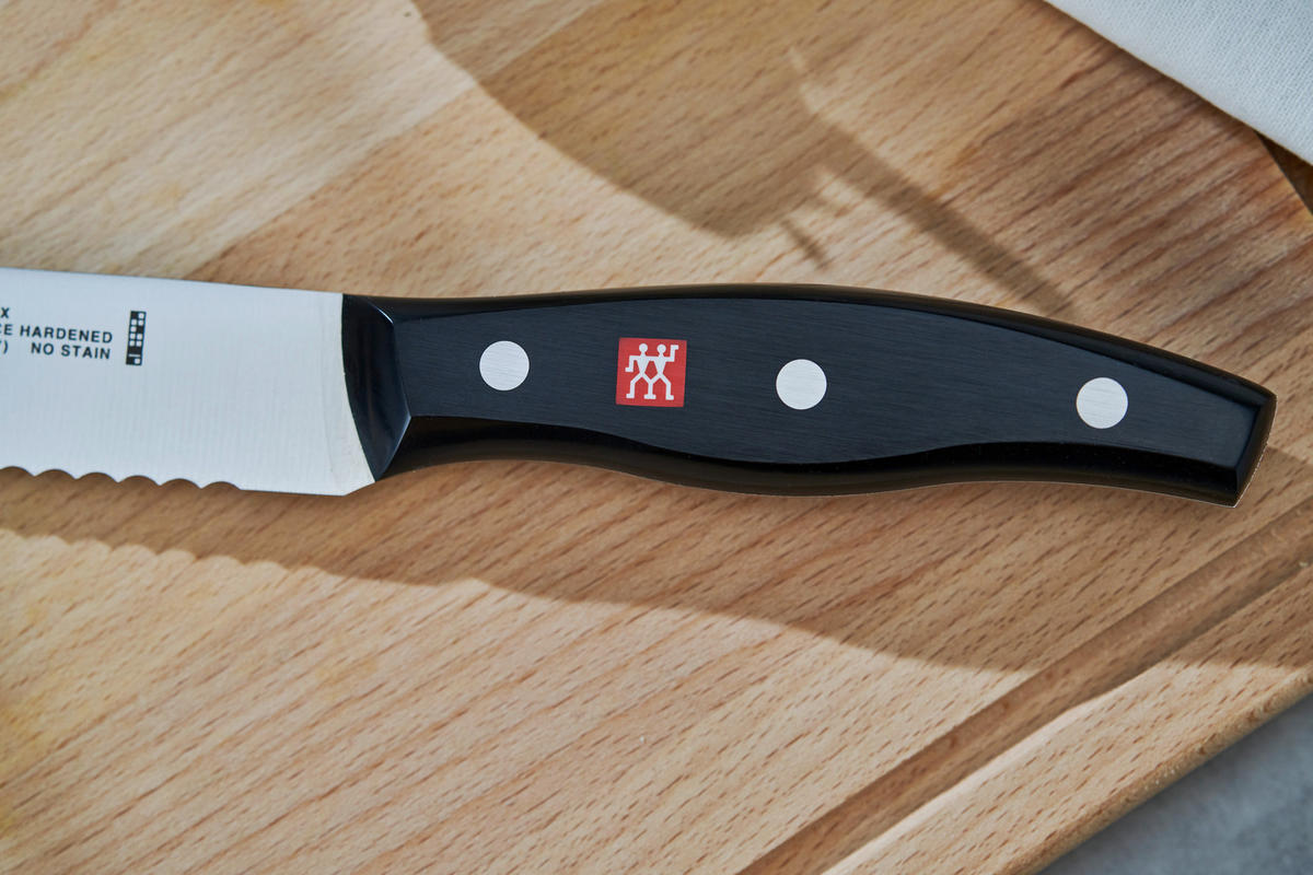 BROTMESSER Signature 20 cm  - Edelstahlfarben/Schwarz, Basics, Kunststoff/Metall (20cm) - Zwilling
