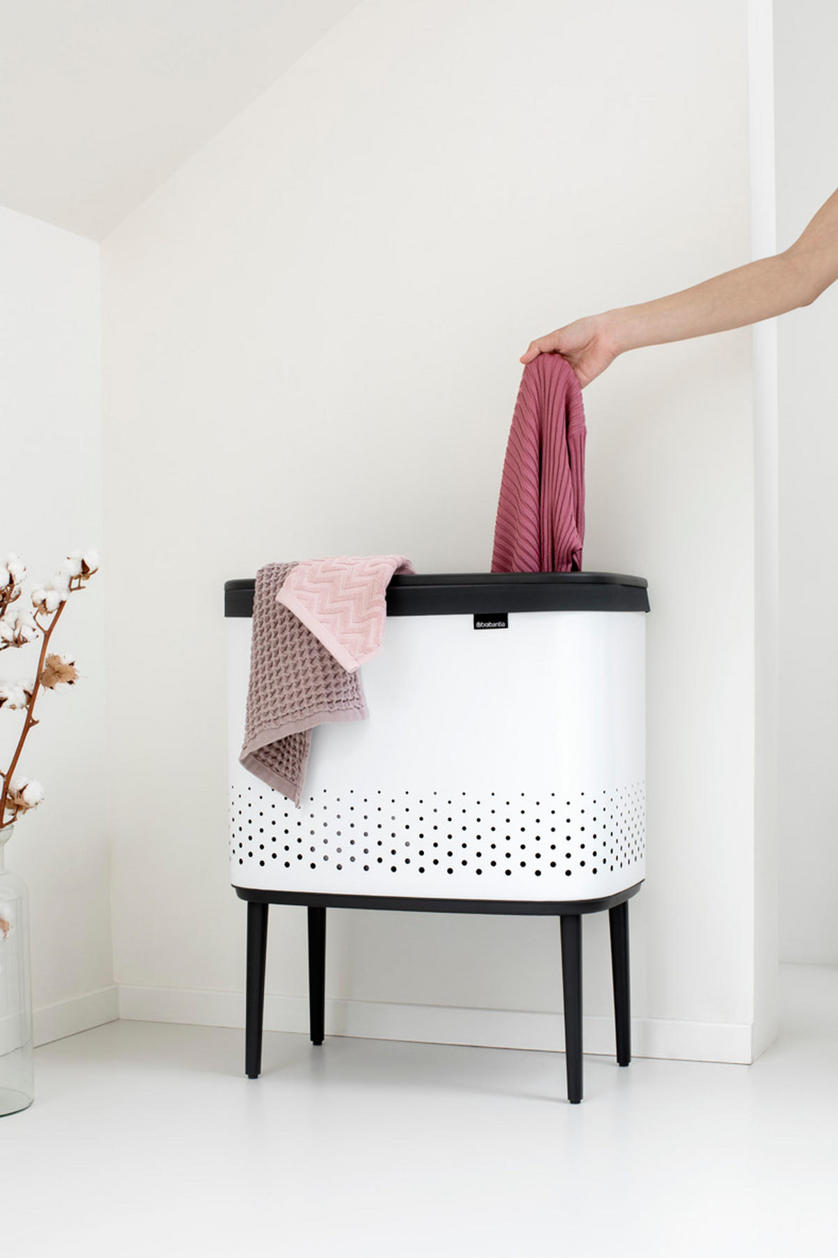 KOŠ ZA PERILO - bela, Basics, kovina/umetna masa (54/67/32cm) - Brabantia