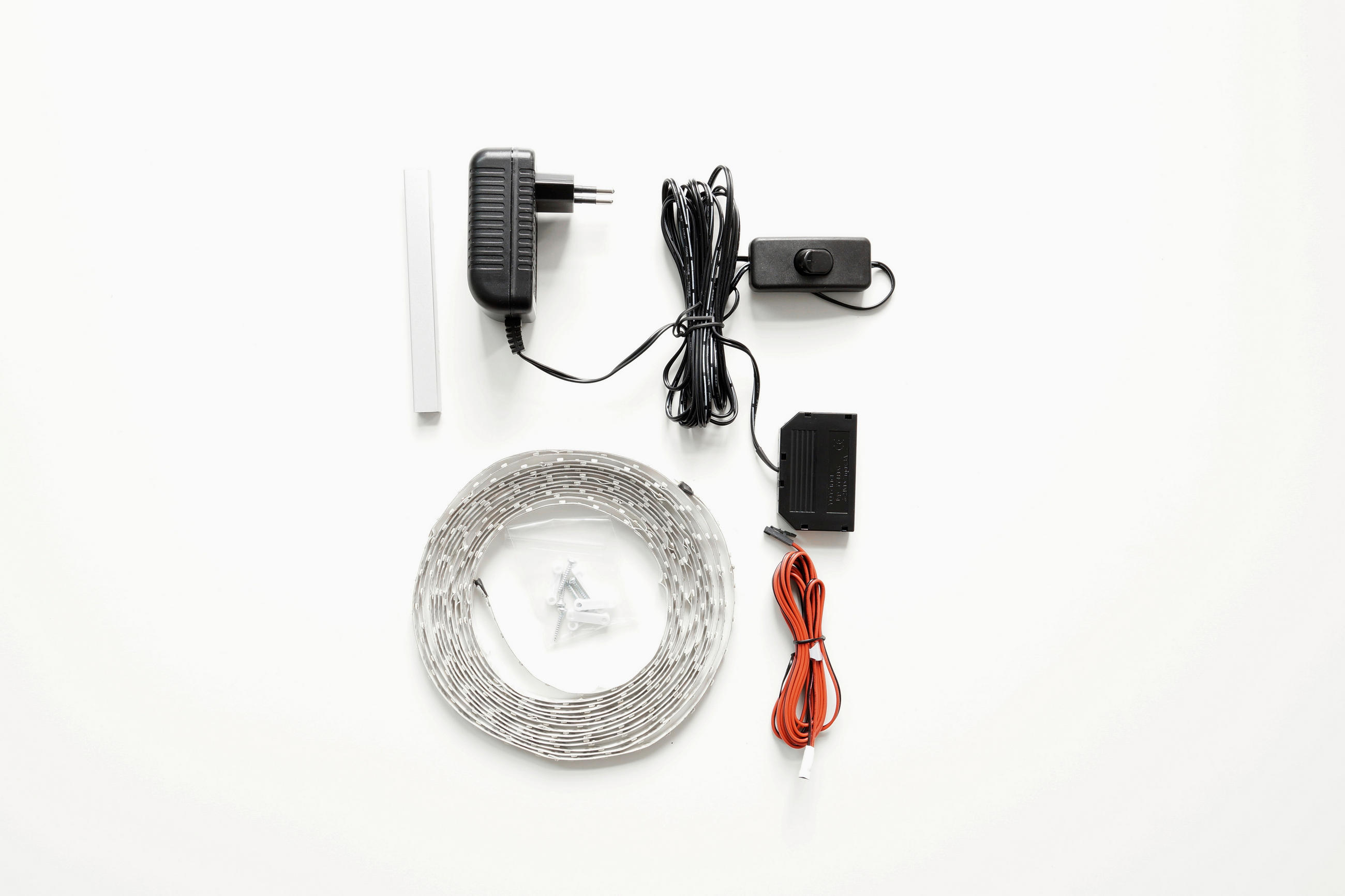 Linea Natura LED PÁSKA, 135 cm