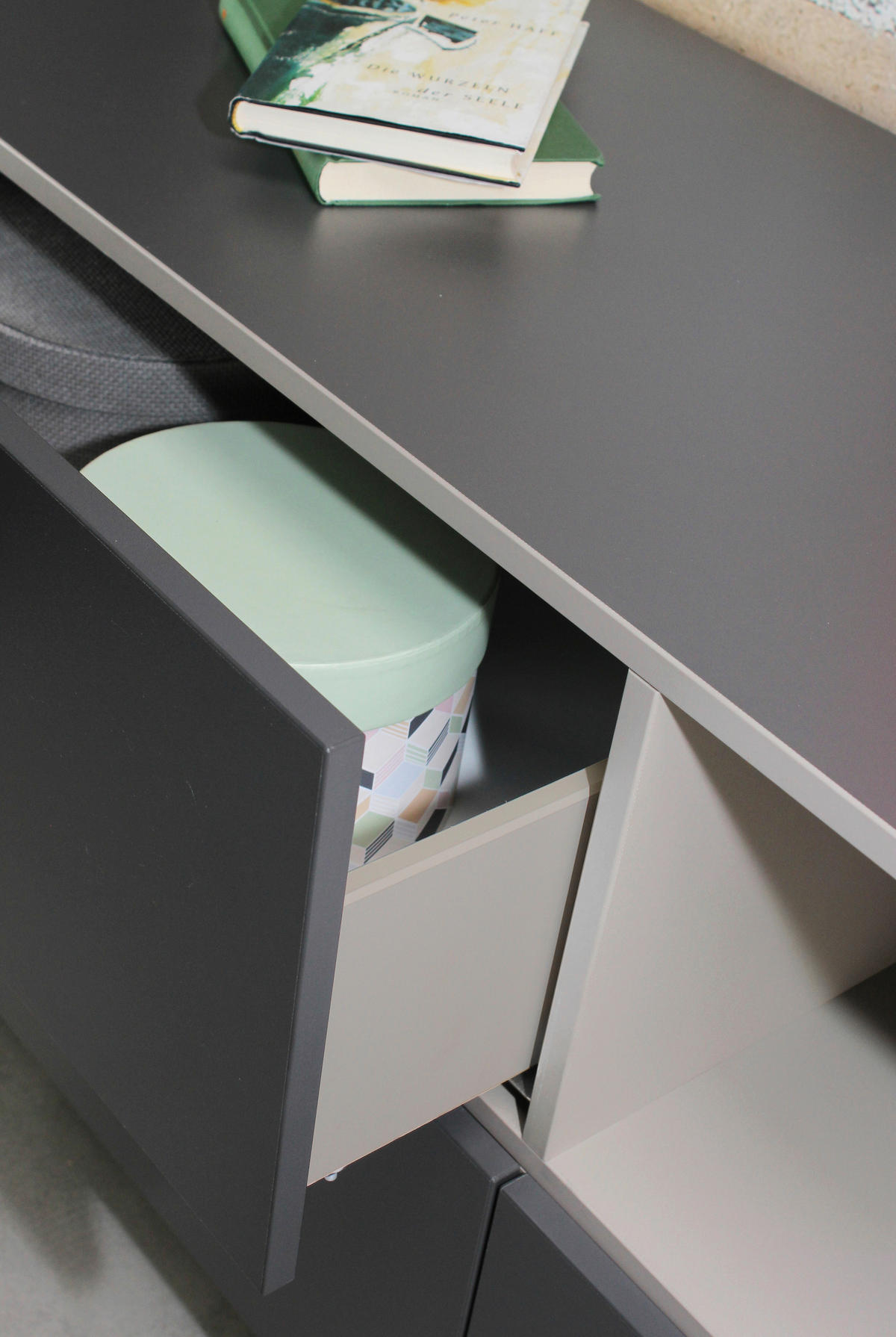 LOWBOARD GW-Mamiko  in 131/67/45 cm  - Schwarz/Graphitfarben, KONVENTIONELL, Holzwerkstoff/Metall (131/67/45cm) - Boxxx