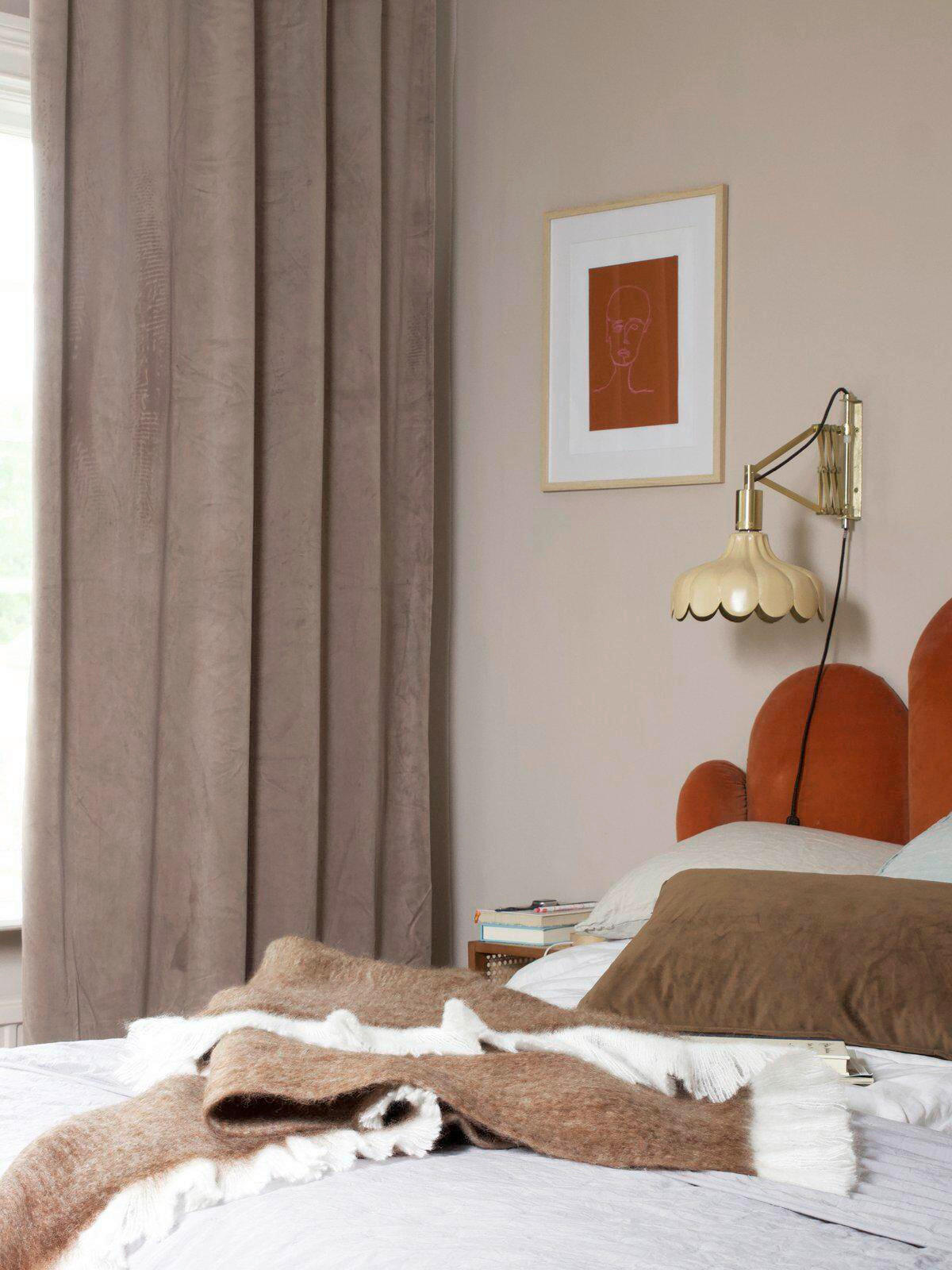HOTOVÝ ZÁVES, zatemnenie, 135/280 cm - piesková, Basics, textil (135/280cm) - Svanefors