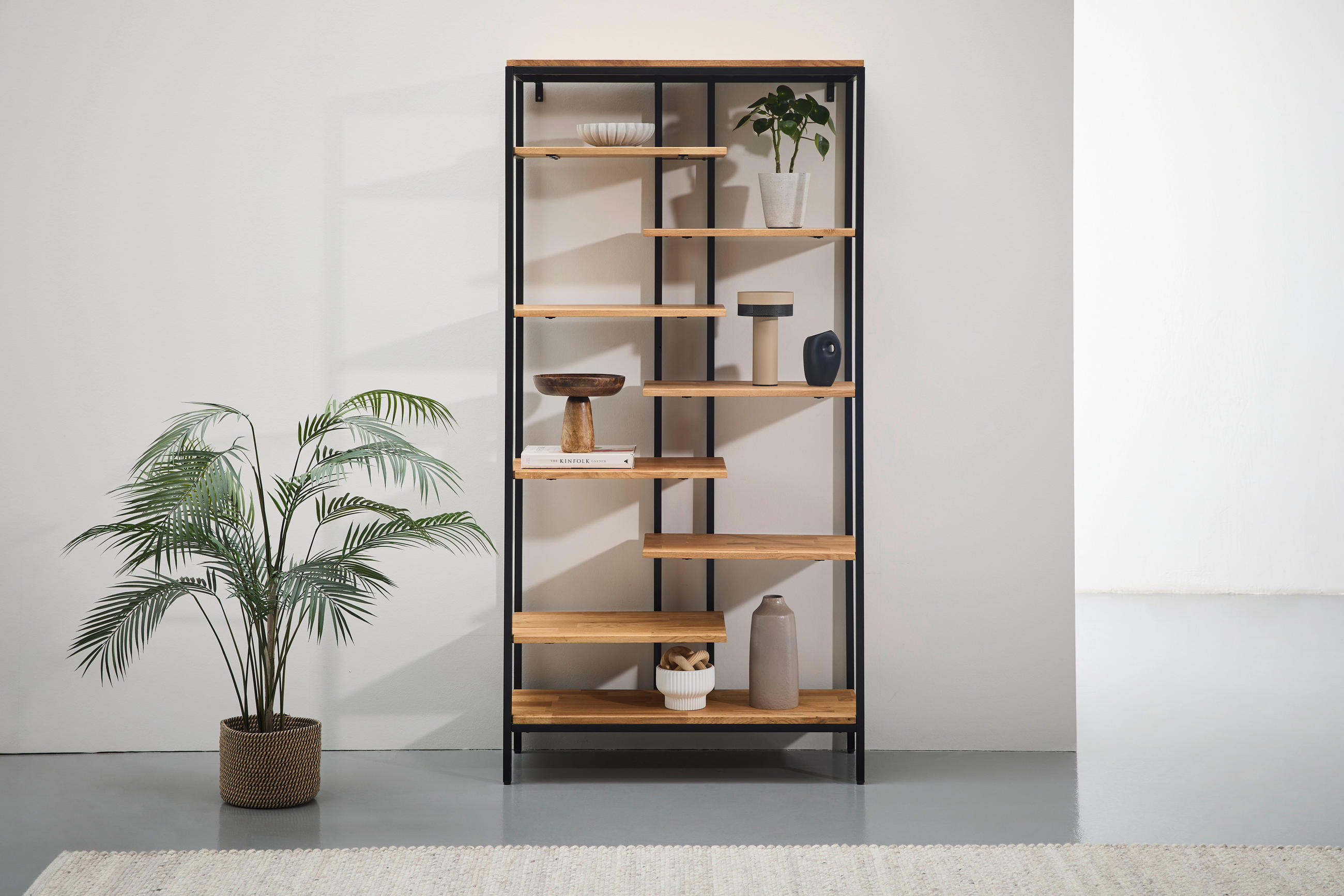 REGAL Eiche massiv Schwarz, Eichefarben  - Eichefarben/Schwarz, Trend, Holz/Metall (180/90/35cm) - Landscape