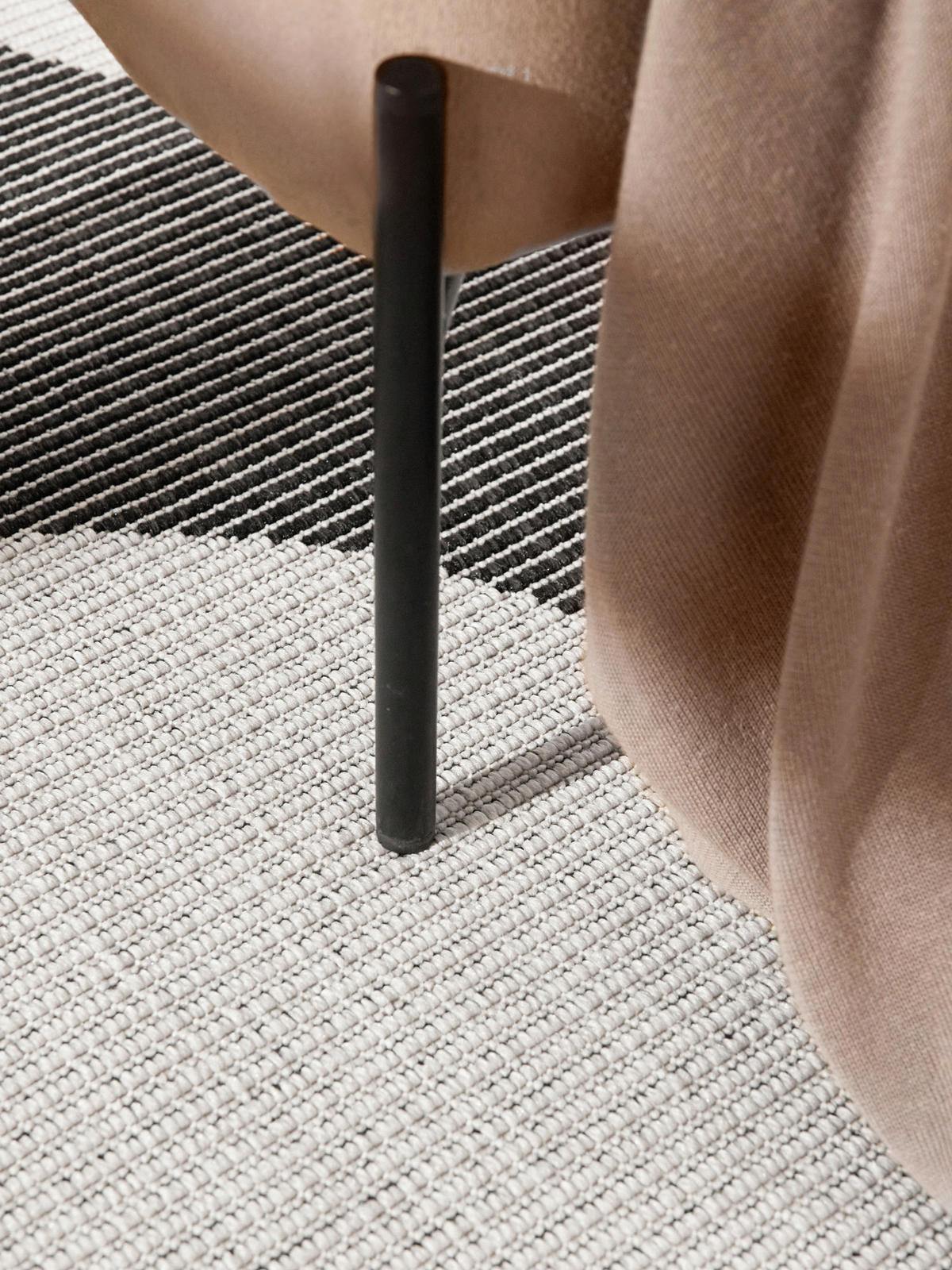 OUTDOORTEPPICH 160 cm Duet Schwarz, Weiß  - Schwarz/Weiß, Design, Kunststoff (160cm)