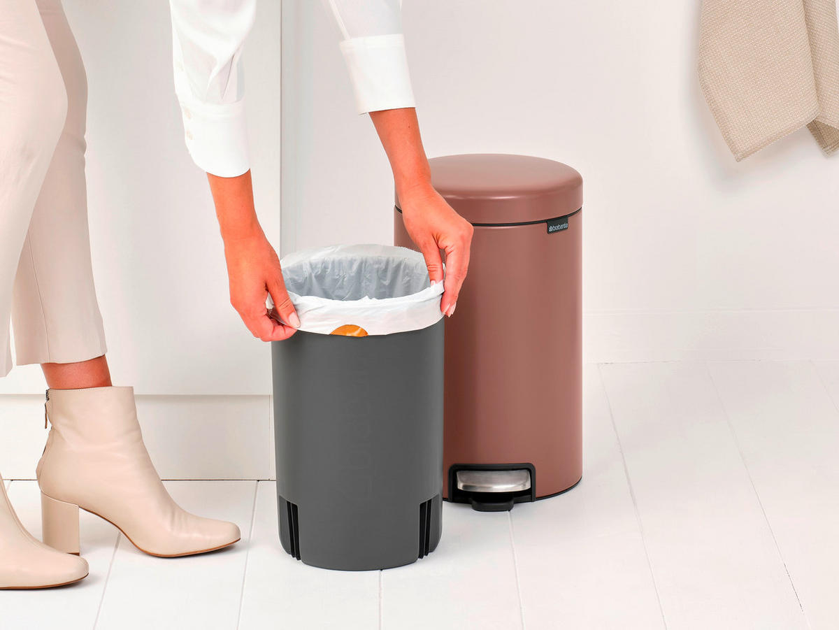 TRETEIMER 12 l  Metall  - Taupe/Anthrazit, Basics, Kunststoff/Metall (25,1/41,1/33,8cm) - Brabantia