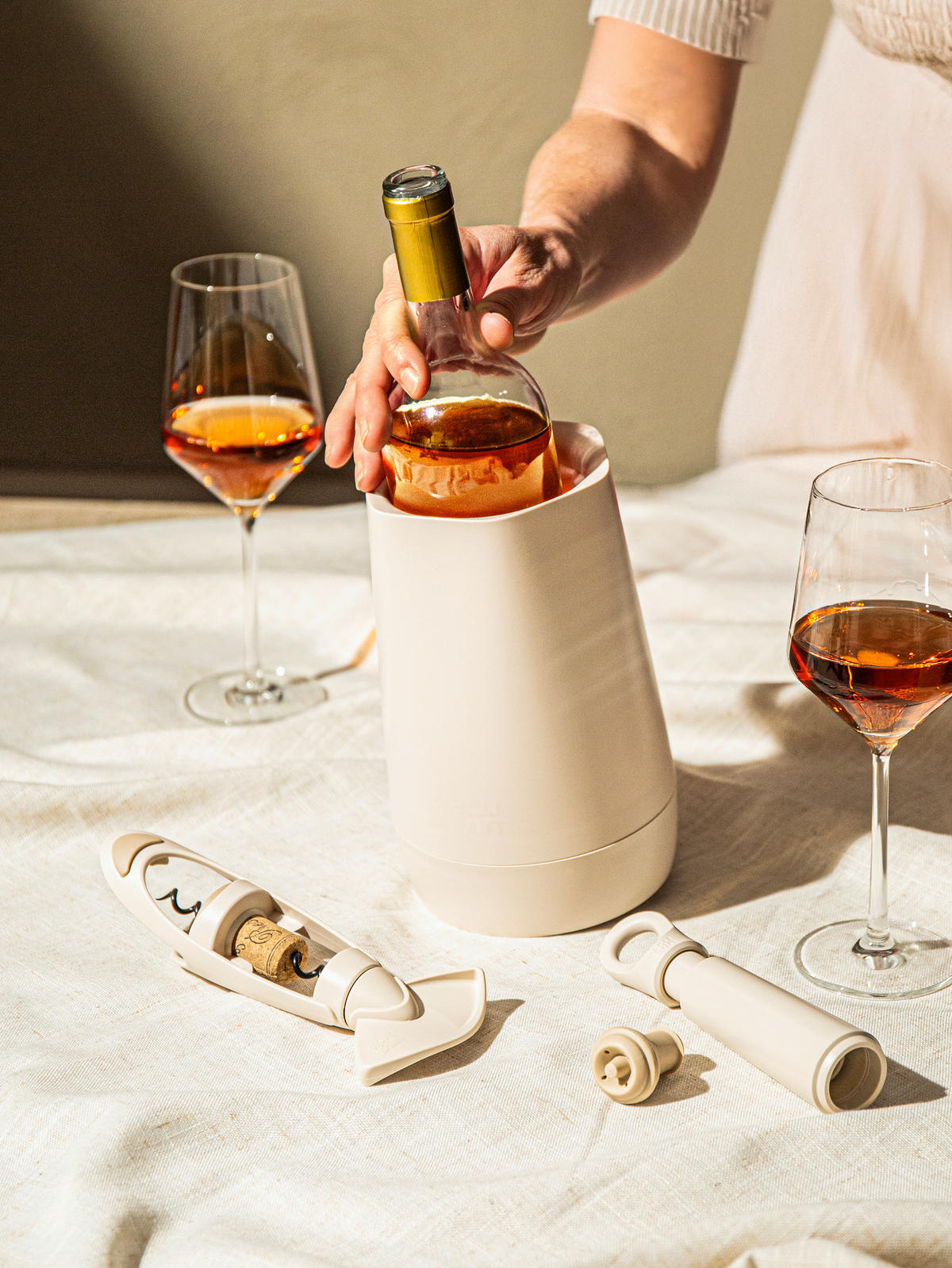 WEINSET - Sandfarben, Basics, Kunststoff (136/136/213cm) - Vacu Vin