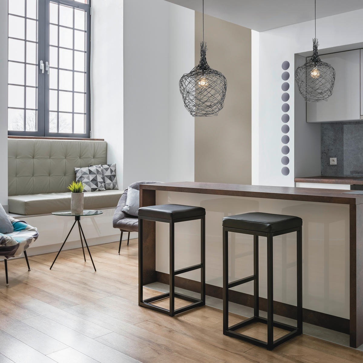 VISEČA NIHALNA SVETILKA        42/140 cm      E27 - črna, Basics, kovina (42/140cm)