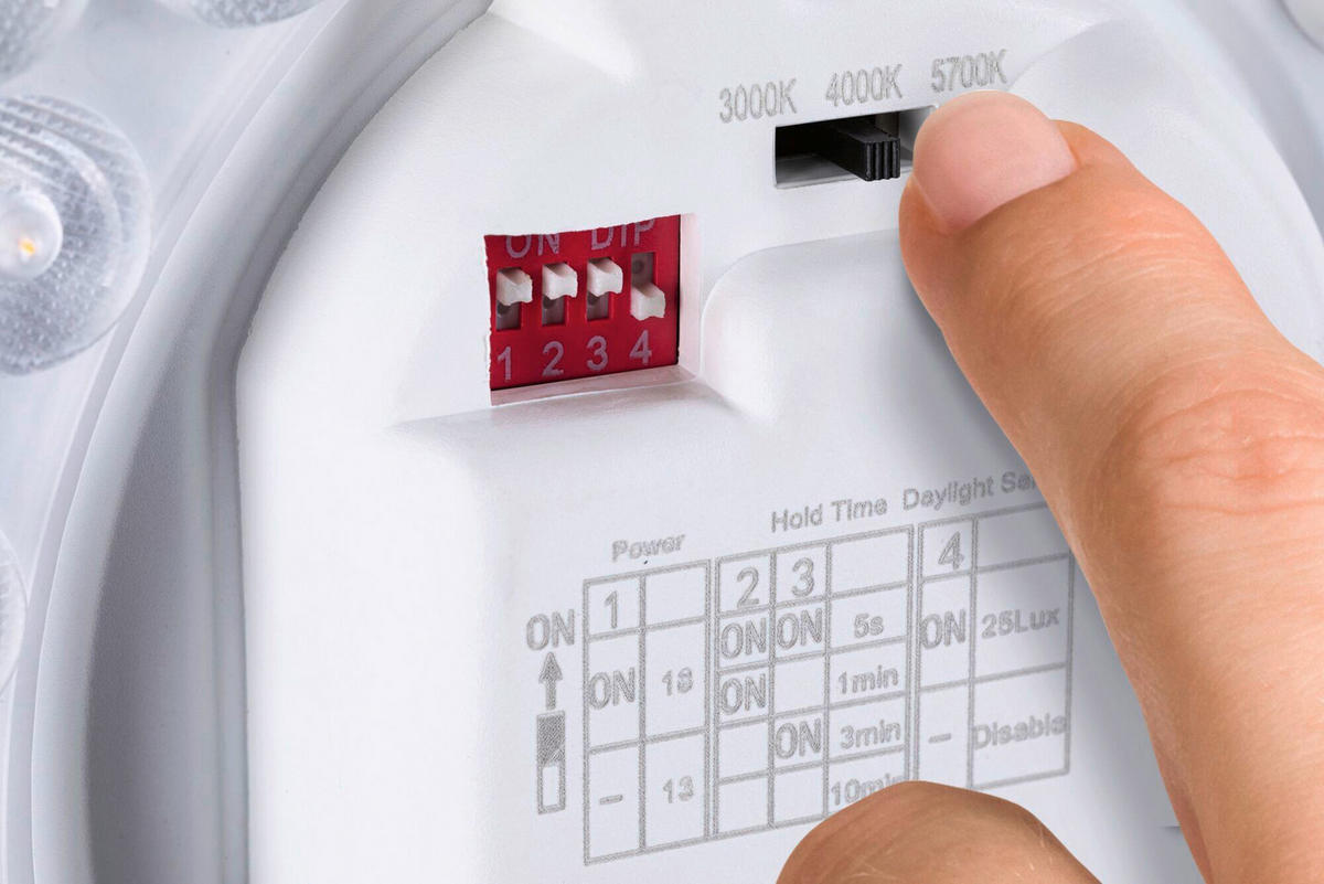 LED-DECKENLEUCHTE Luiana 28,0/8,0 cm   - Weiß, Basics, Kunststoff (28,0/8,0cm) - Paulmann