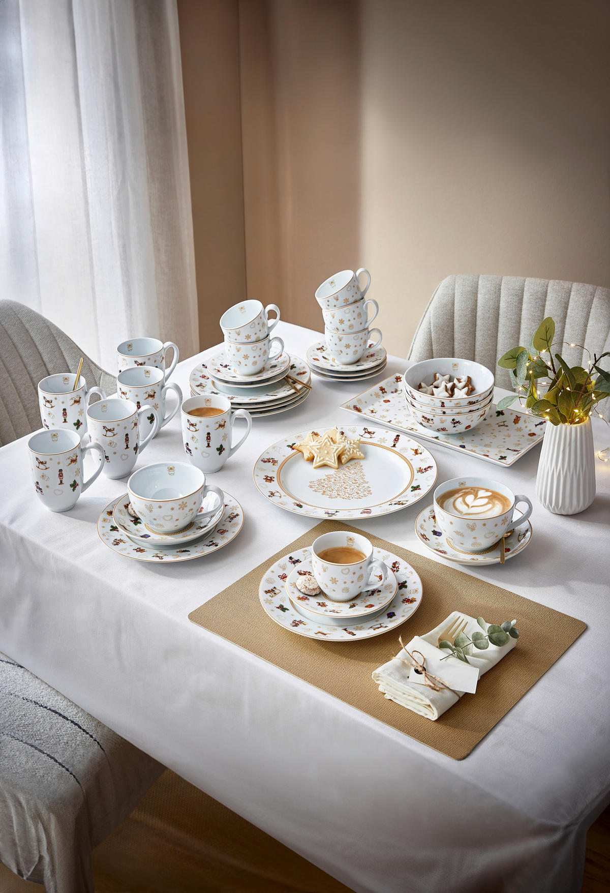 KAFFEESERVICE Weiß CHRISTMAS TOYS 18-teilig  - Weiß, KONVENTIONELL, Keramik - X-Mas