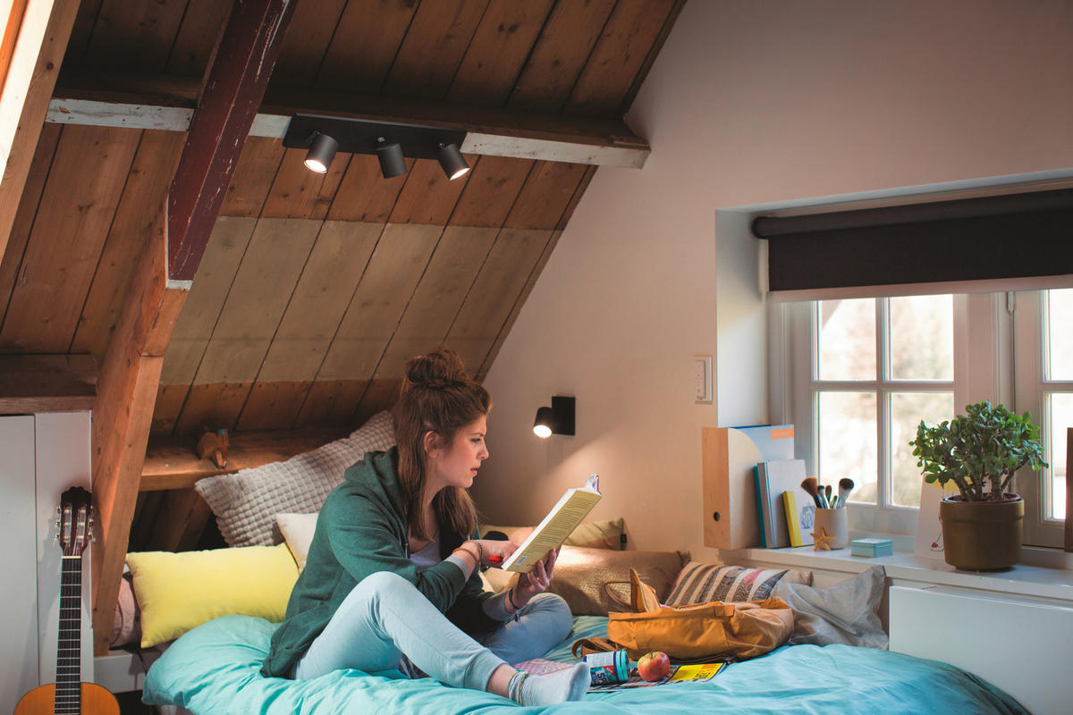 LED-STRAHLER Runner 48/10,90/8,90 cm   - Schwarz, Basics, Metall (48/10,90/8,90cm) - Philips HUE